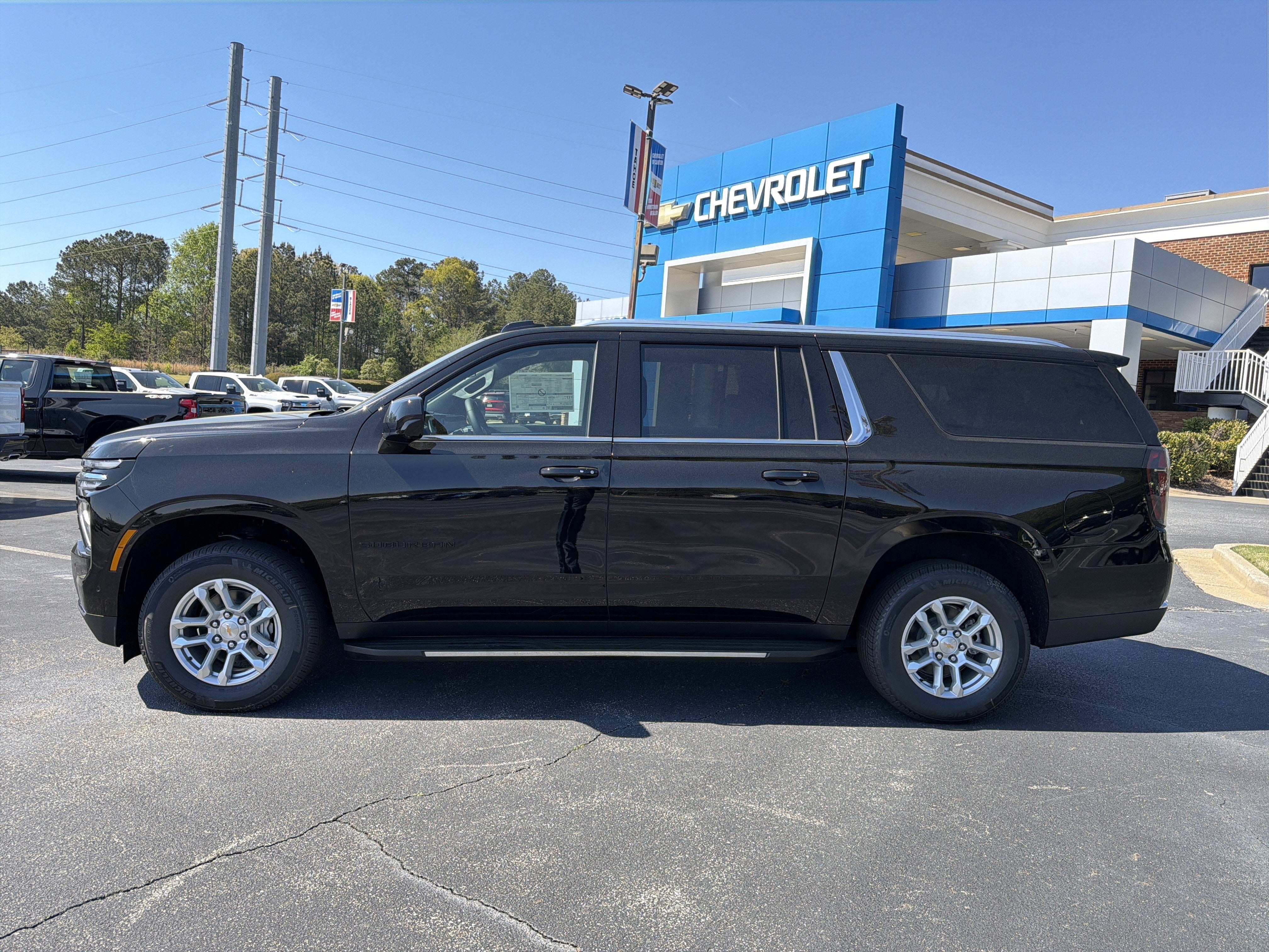 2026 Chevrolet Suburban LS