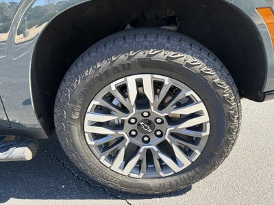 2025 Chevrolet Suburban Z71