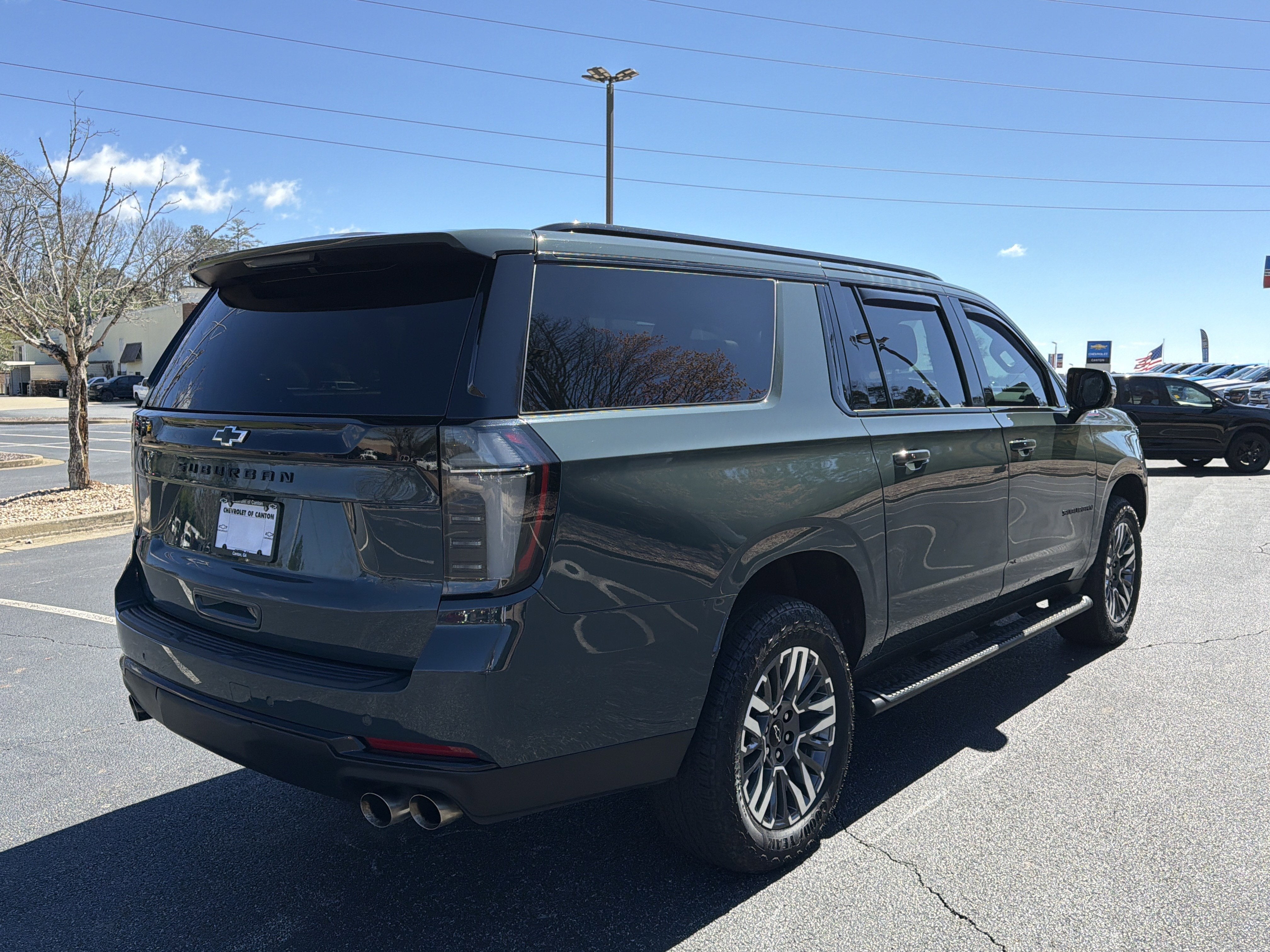 2025 Chevrolet Suburban Z71