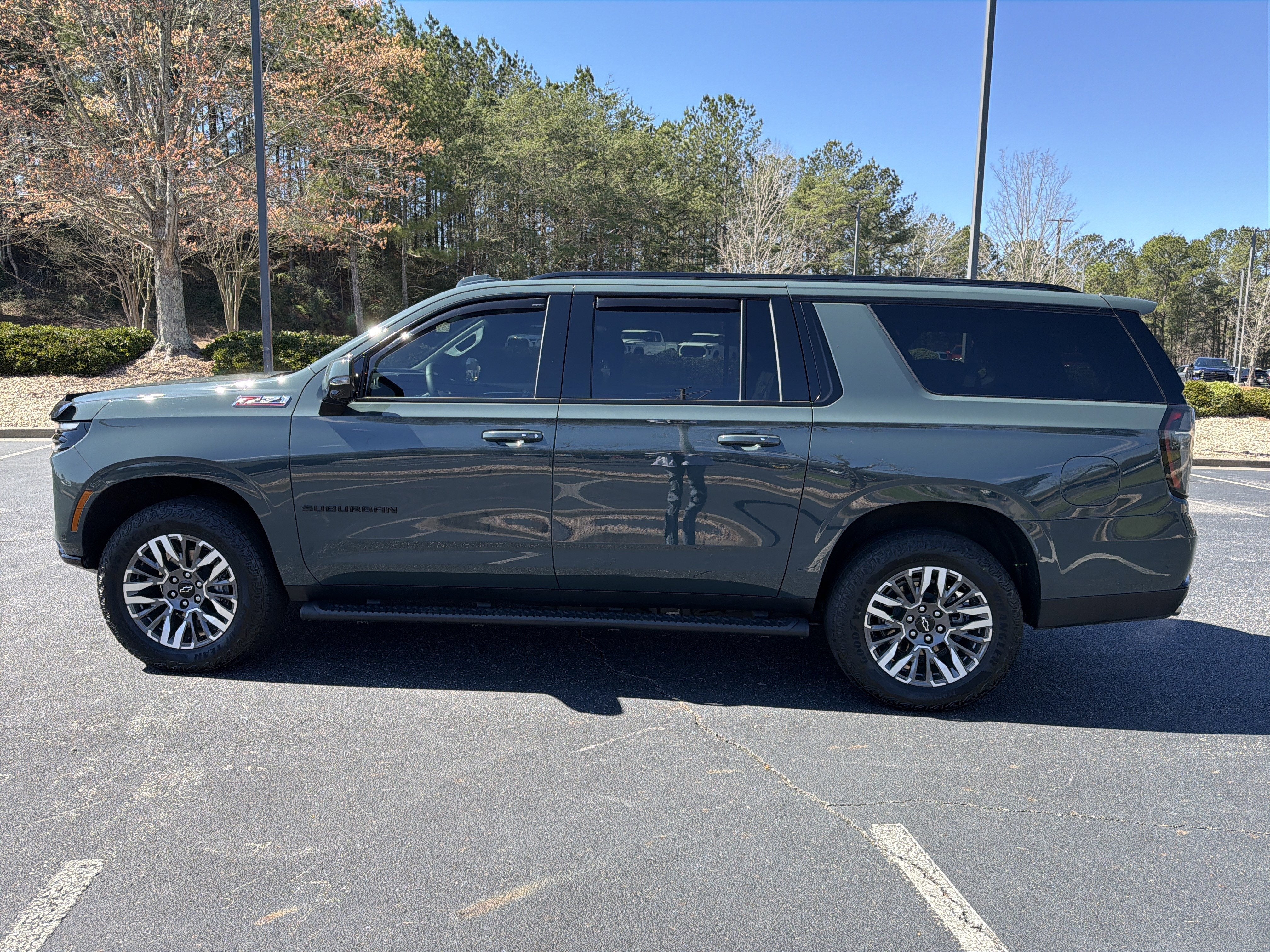 2025 Chevrolet Suburban Z71