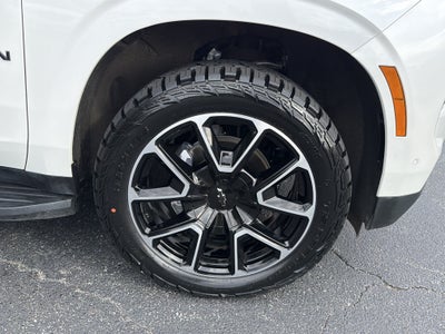 2025 Chevrolet Suburban RST