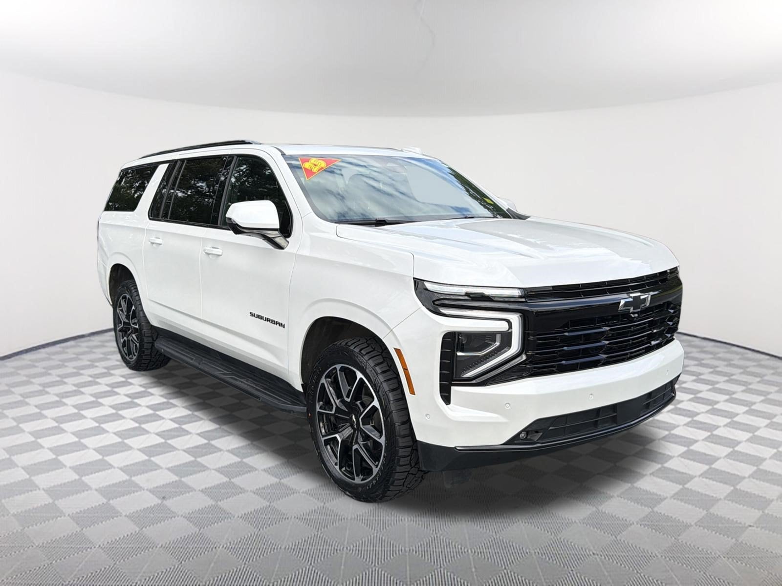 2025 Chevrolet Suburban RST