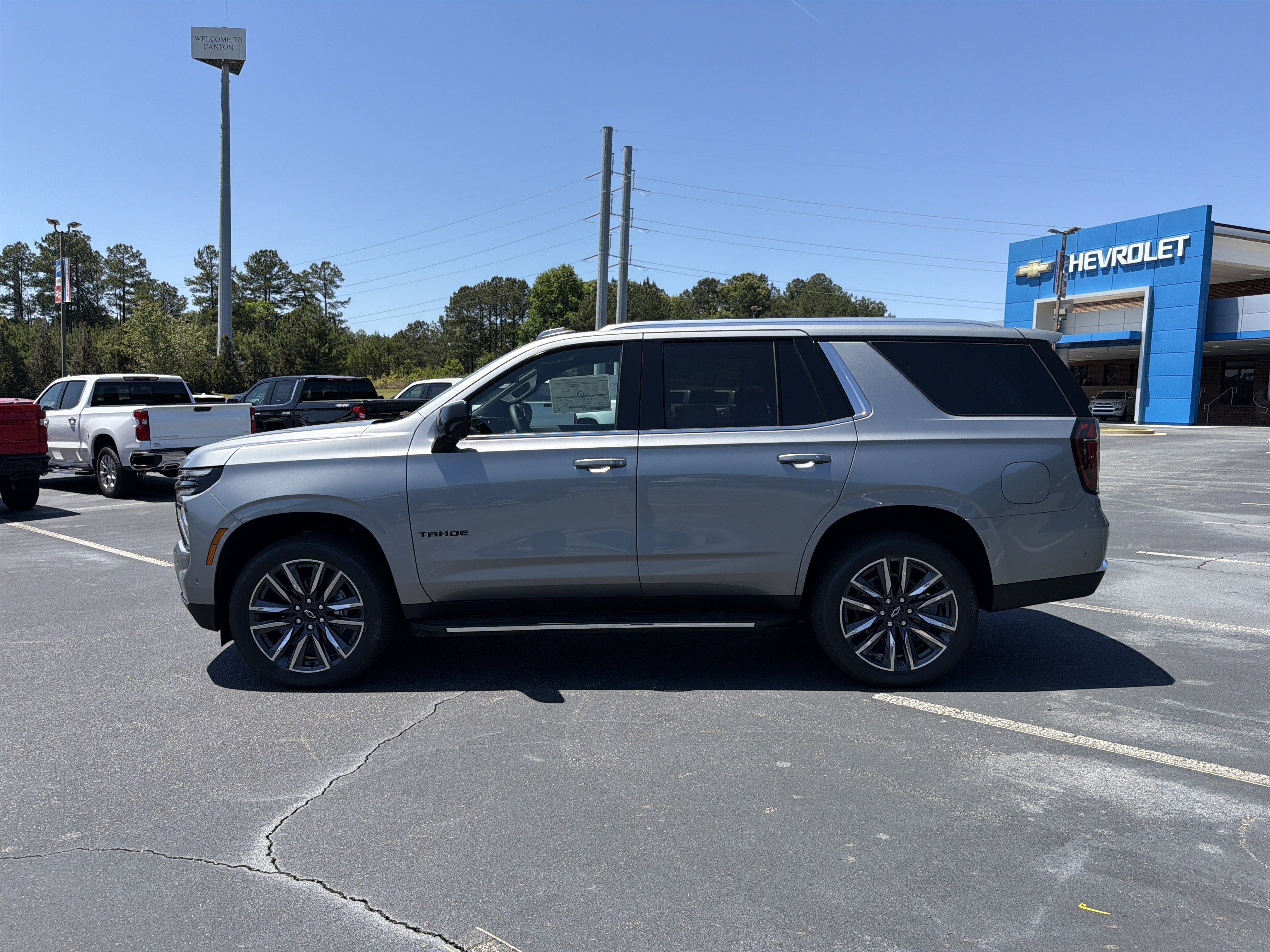 2026 Chevrolet Tahoe LS