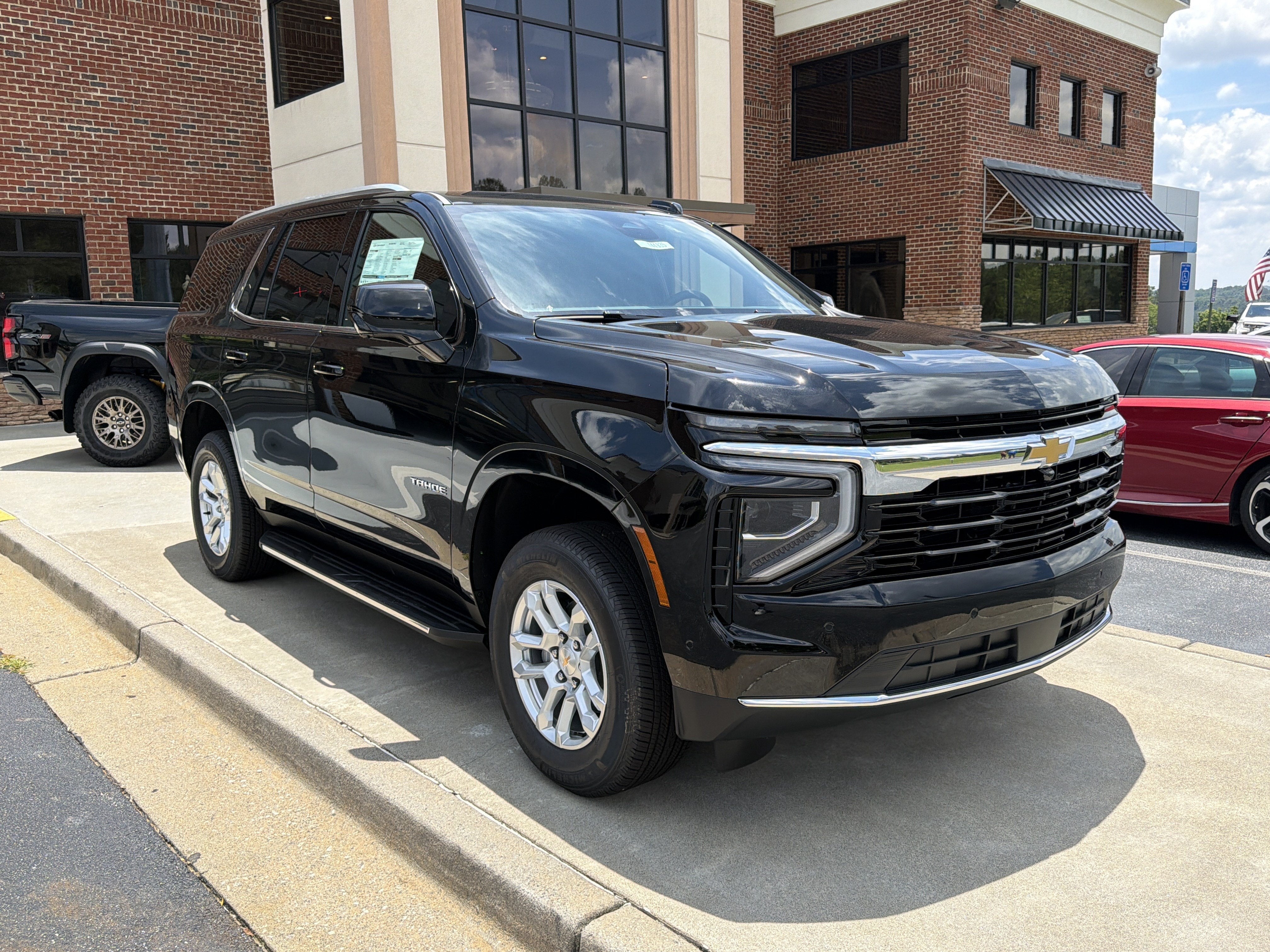 2026 Chevrolet Tahoe LS