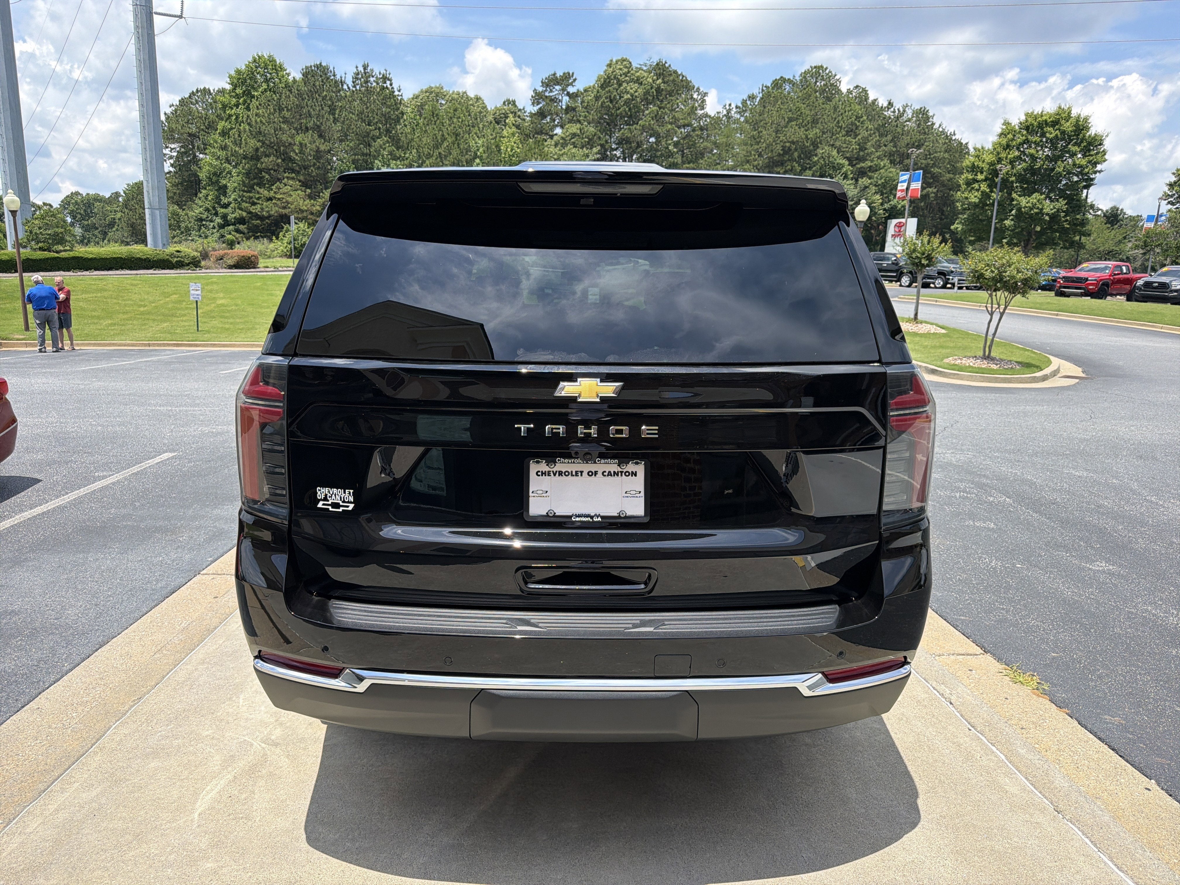 2026 Chevrolet Tahoe LS