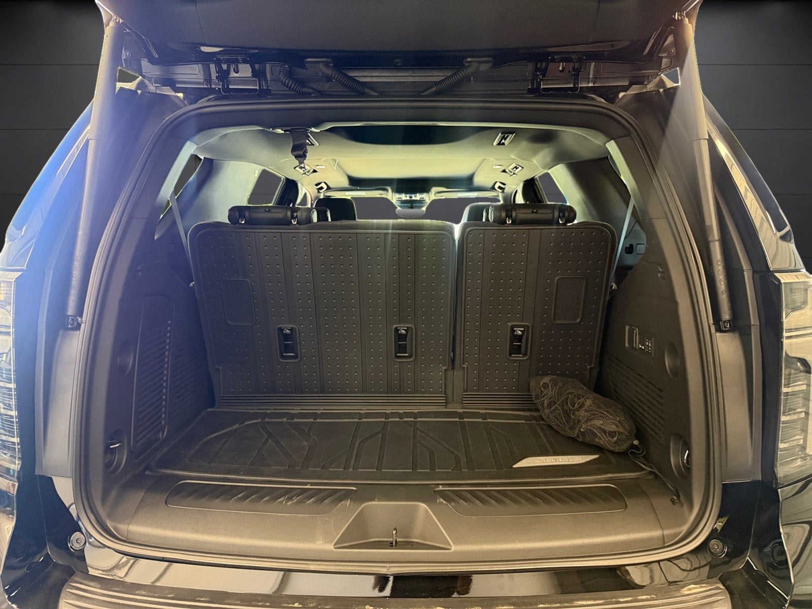 2027 Chevrolet Tahoe LT