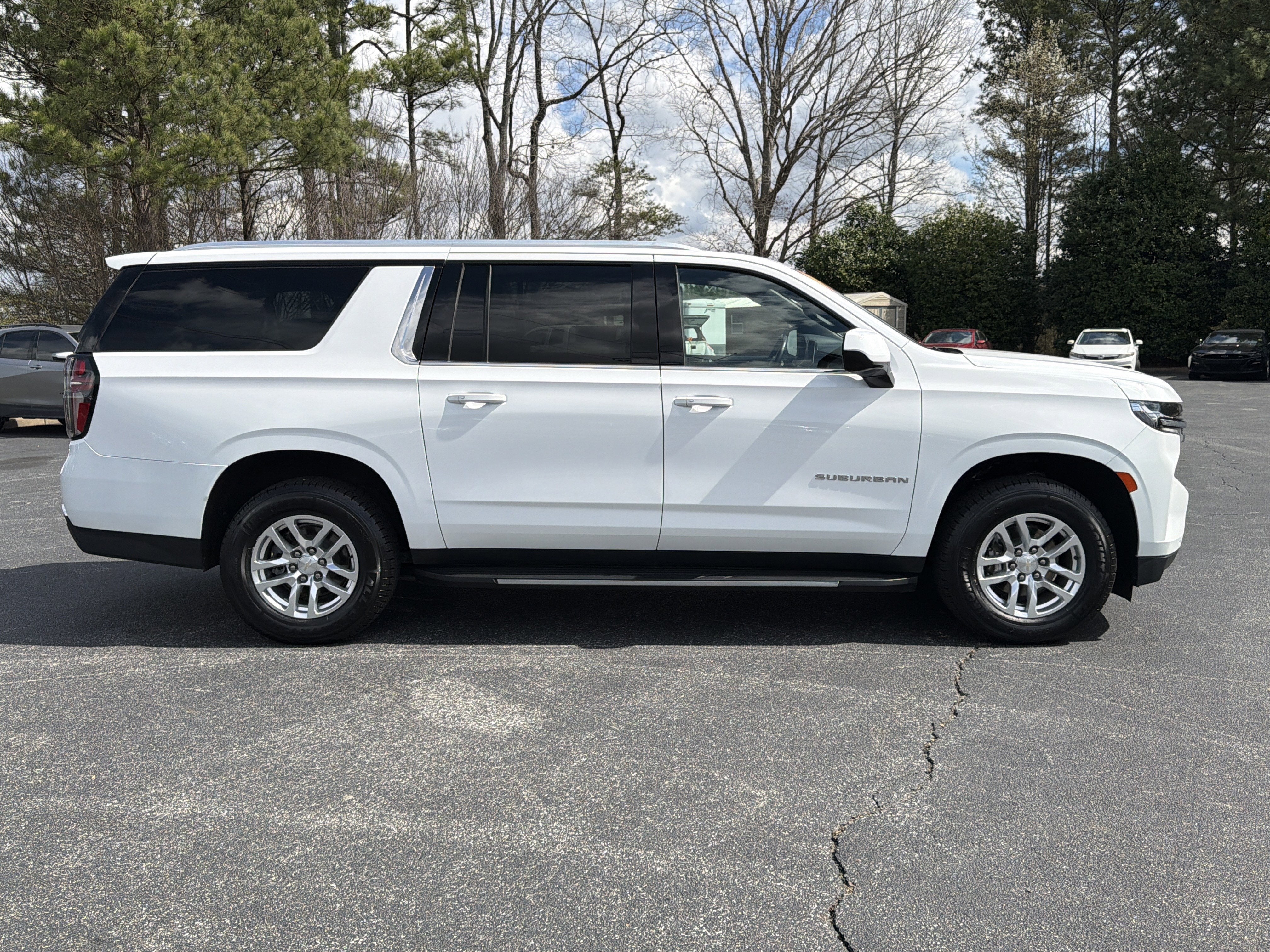 2022 Chevrolet Suburban LT