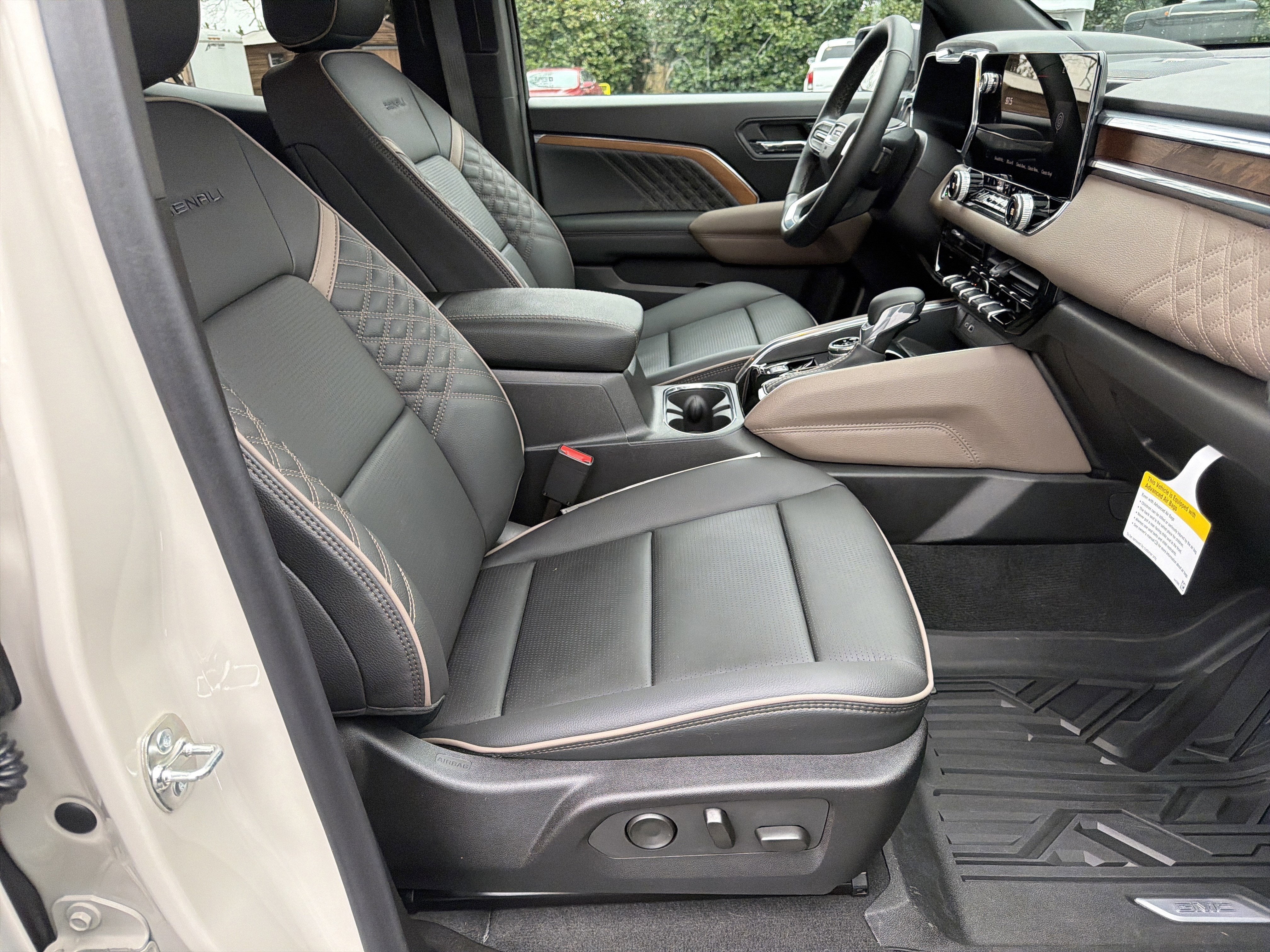 2026 GMC Canyon 4WD Denali