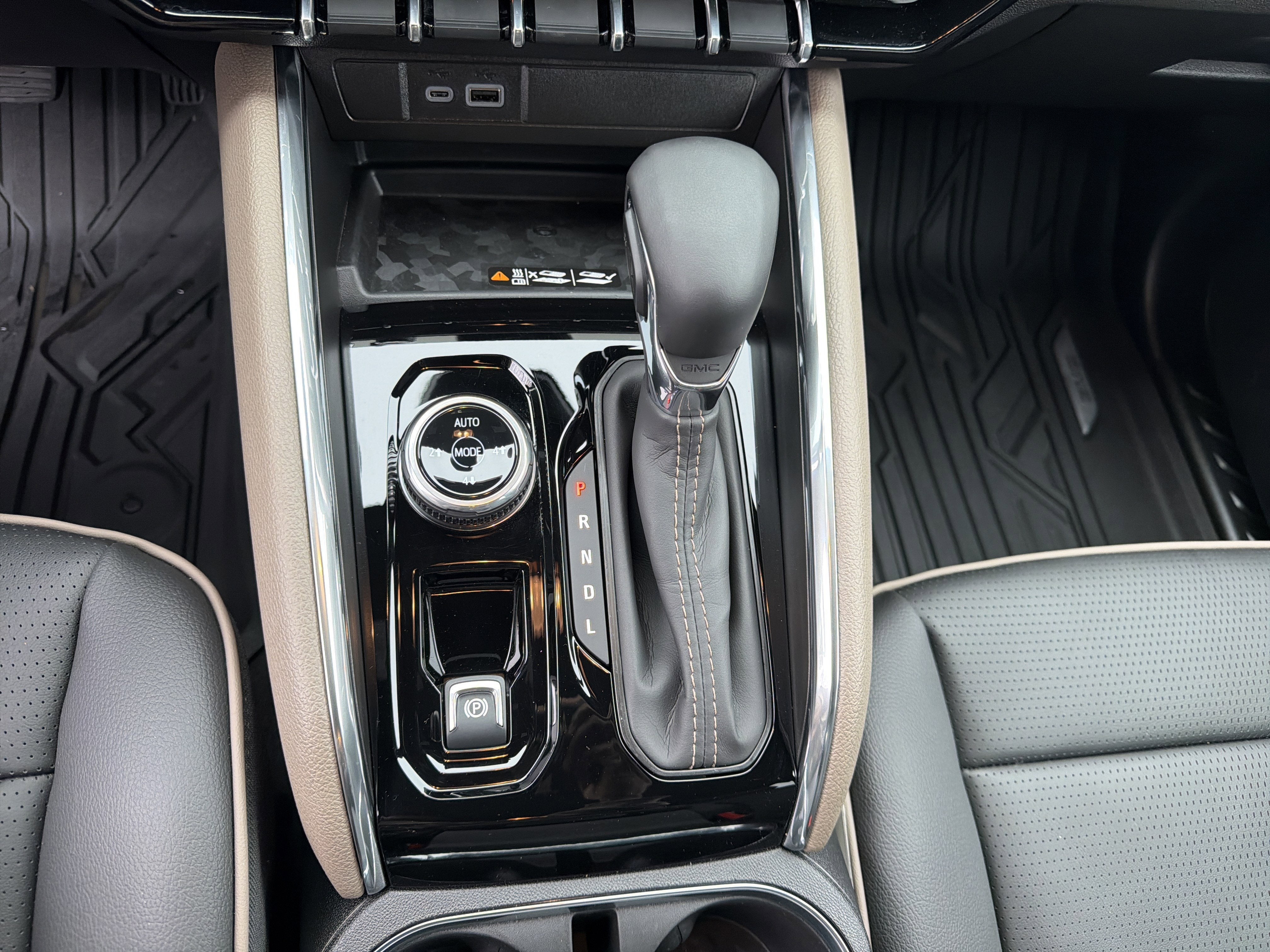 2026 GMC Canyon 4WD Denali