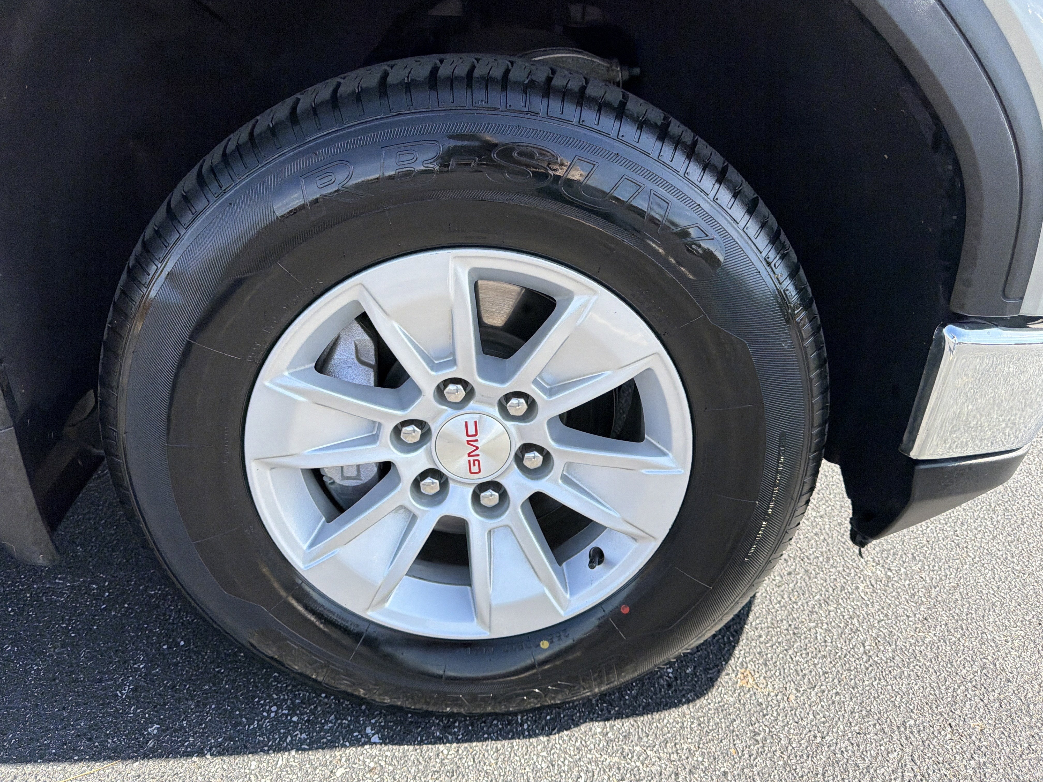 2024 GMC Sierra 1500 SLE