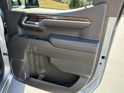 2024 GMC Sierra 1500 SLE