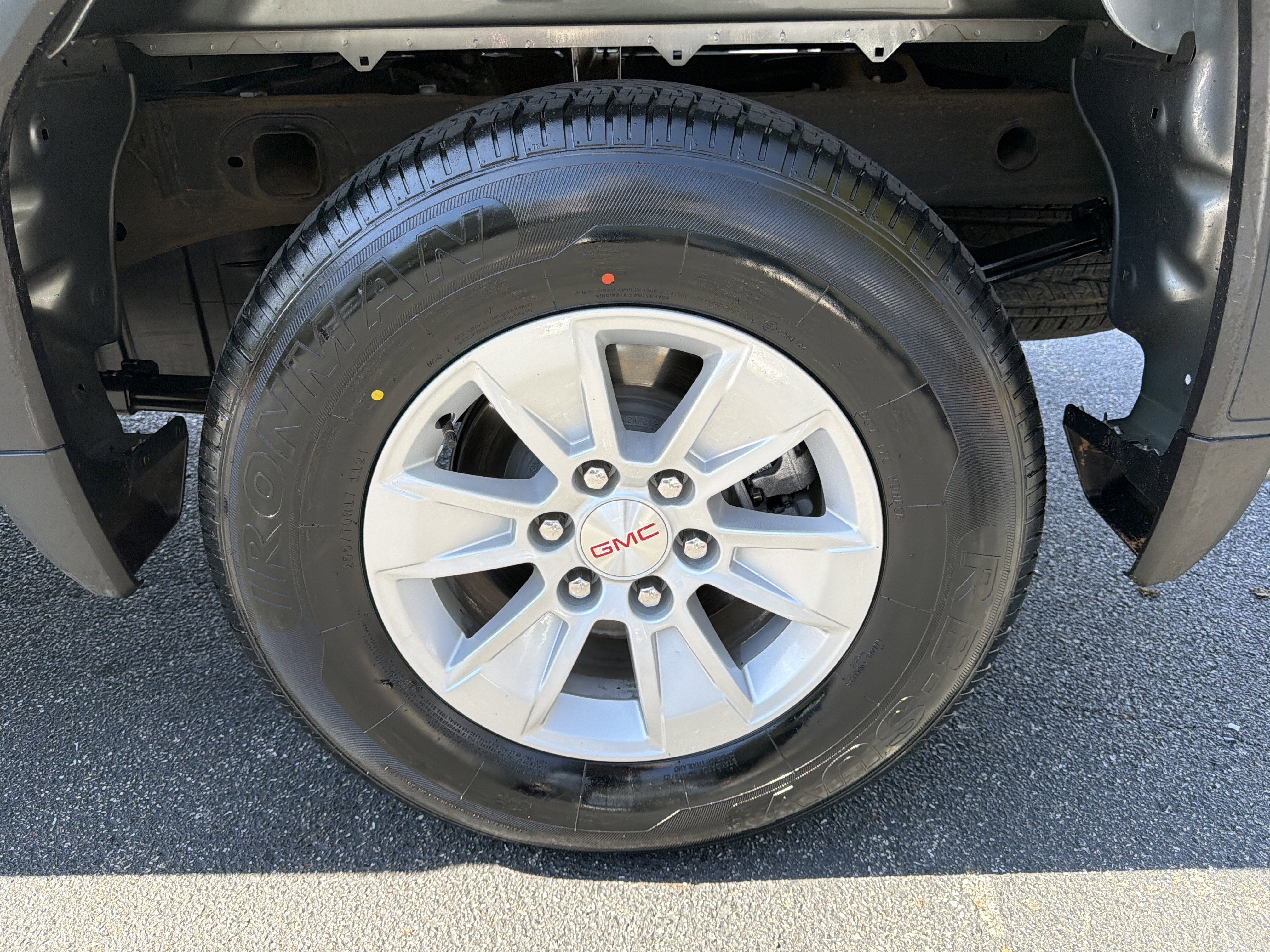 2024 GMC Sierra 1500 SLE