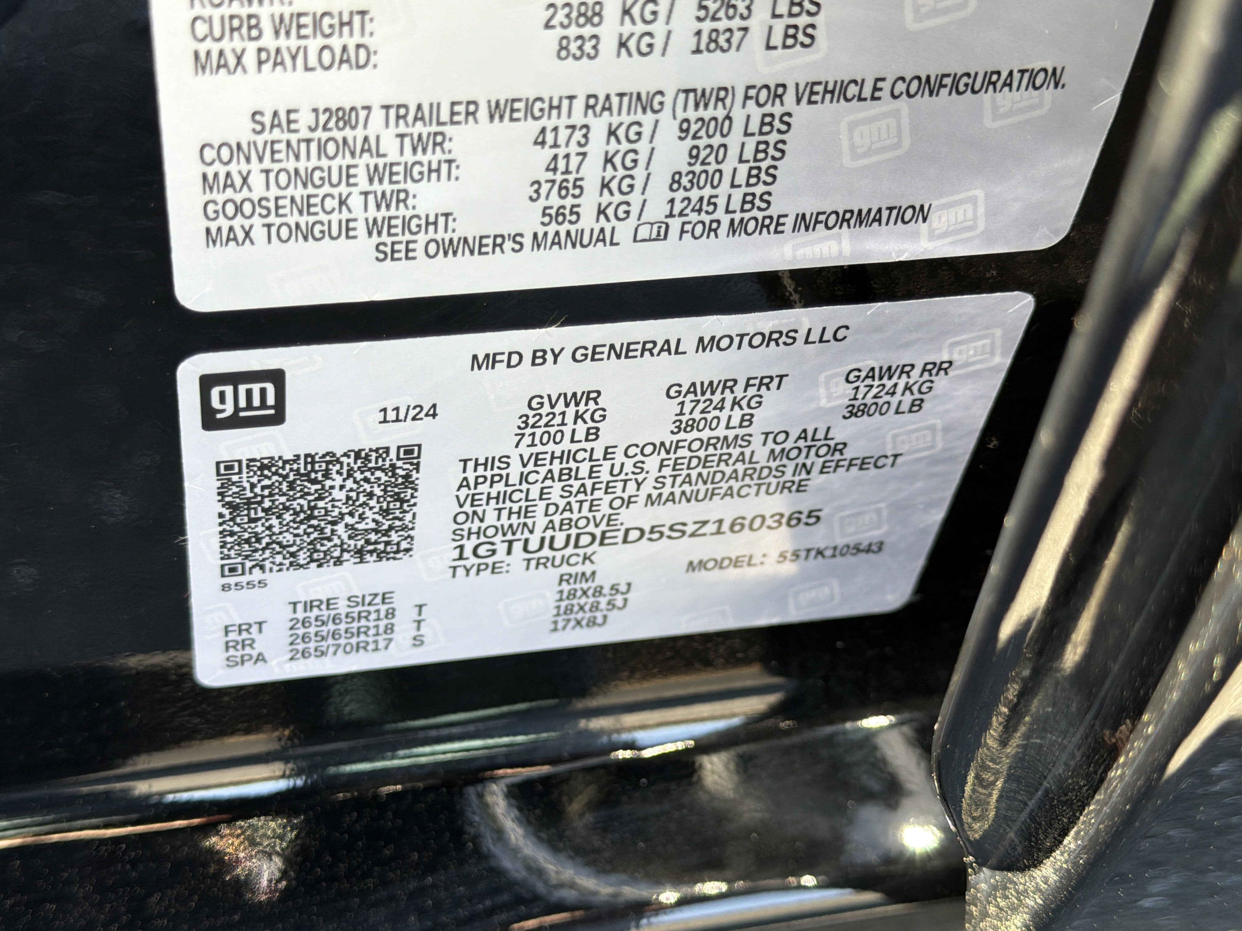 2025 GMC Sierra 1500 SLT