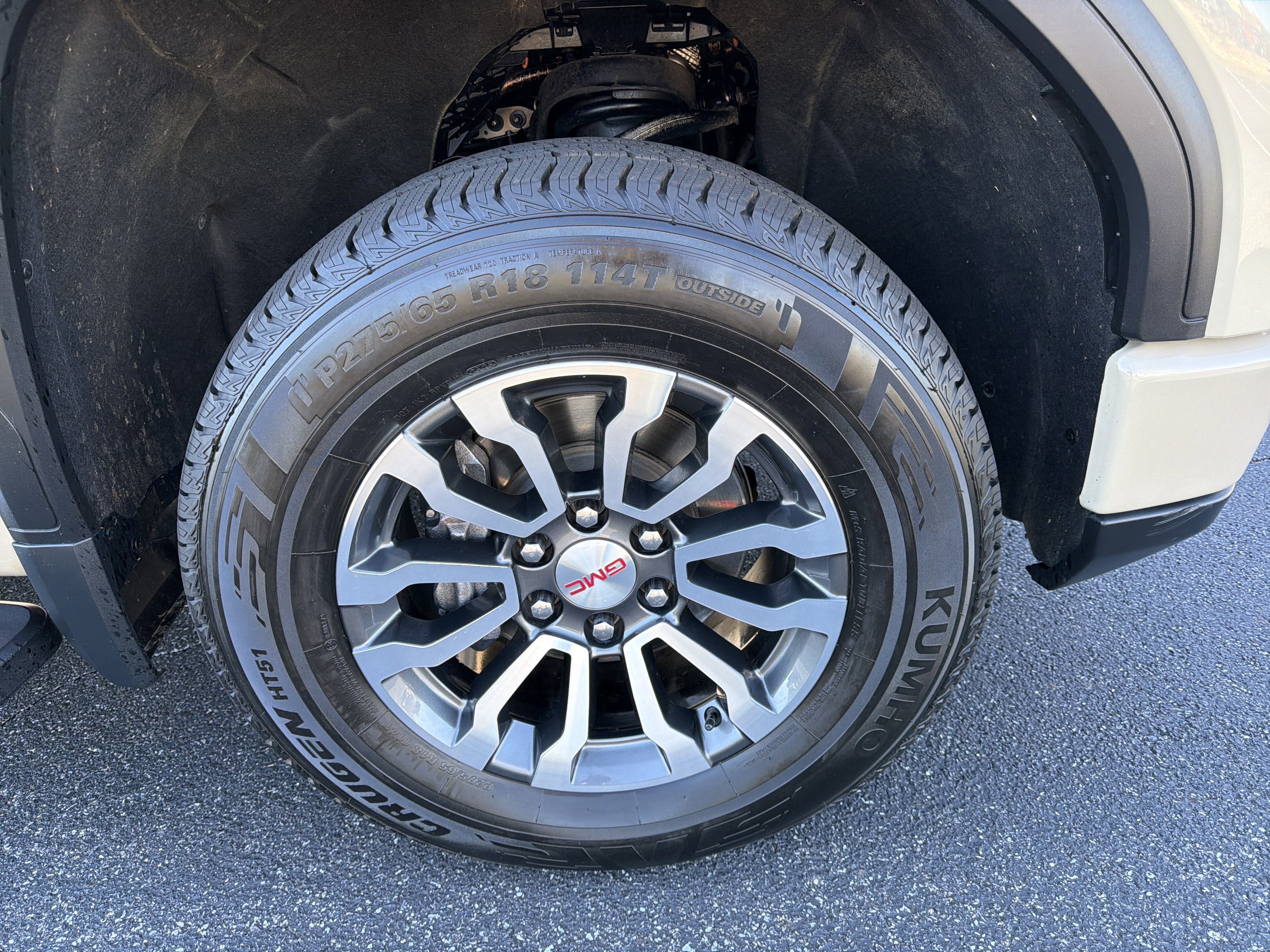 2023 GMC Sierra 1500 AT4