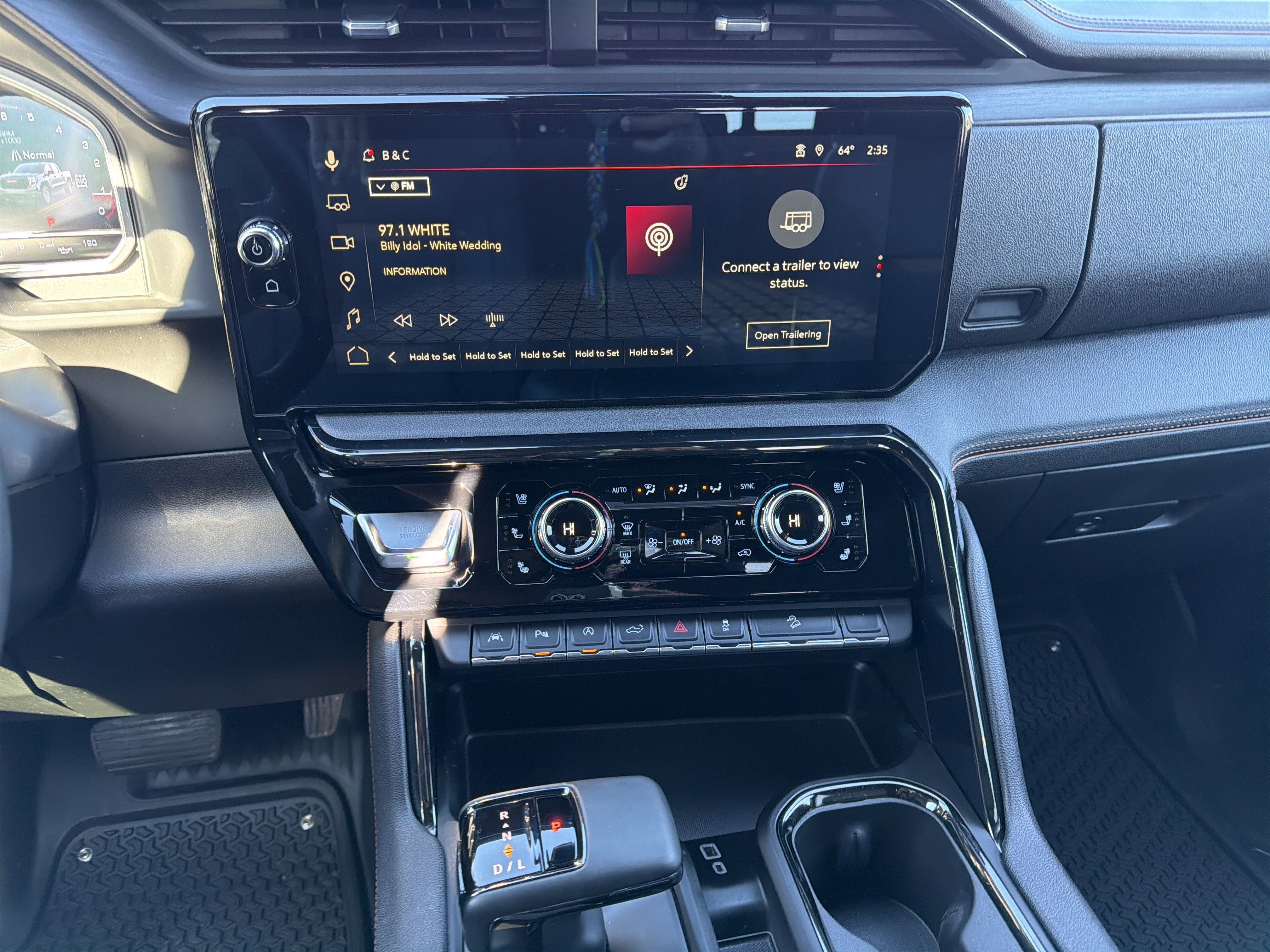 2023 GMC Sierra 1500 AT4