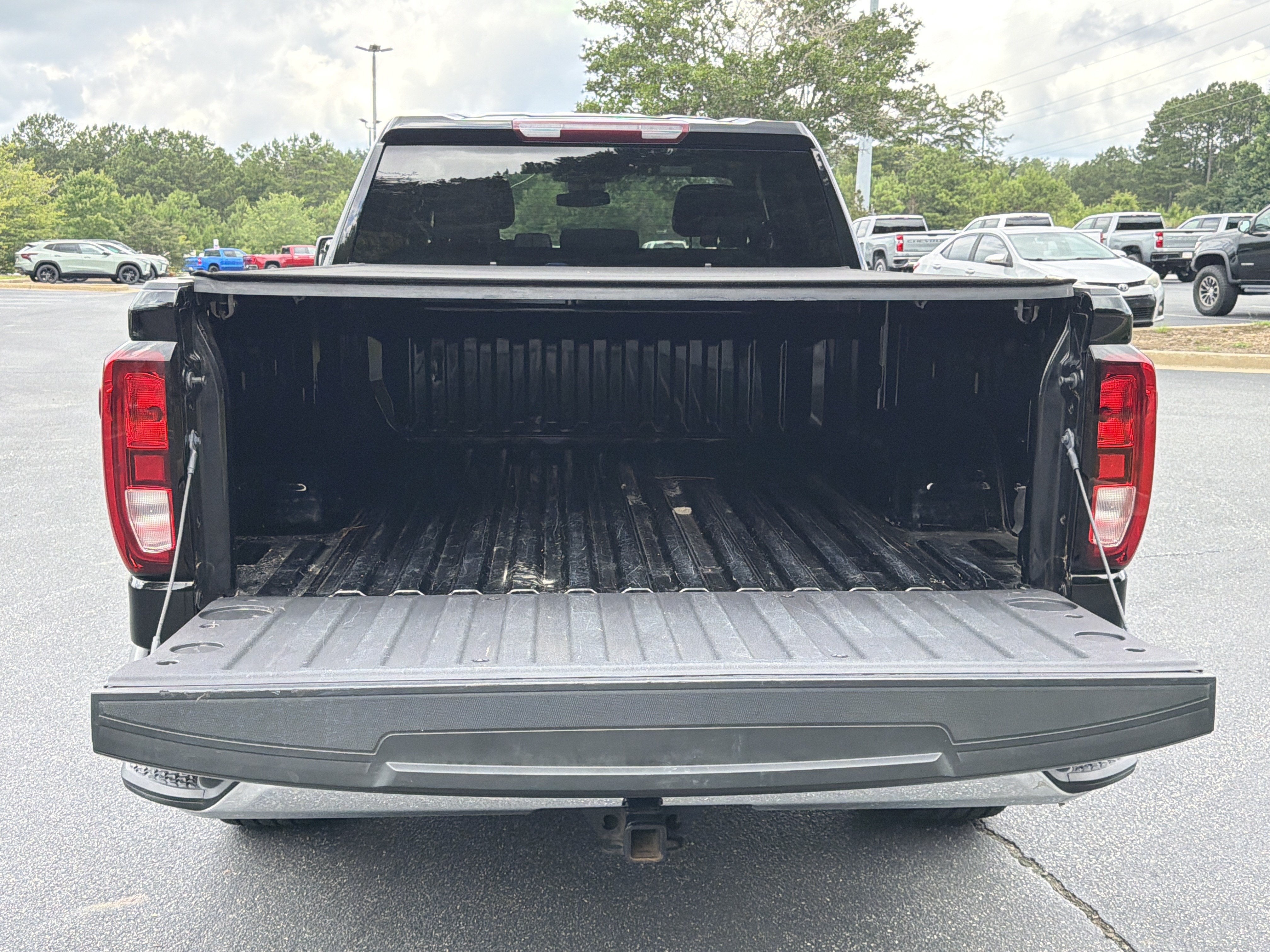 2023 GMC Sierra 1500 SLE