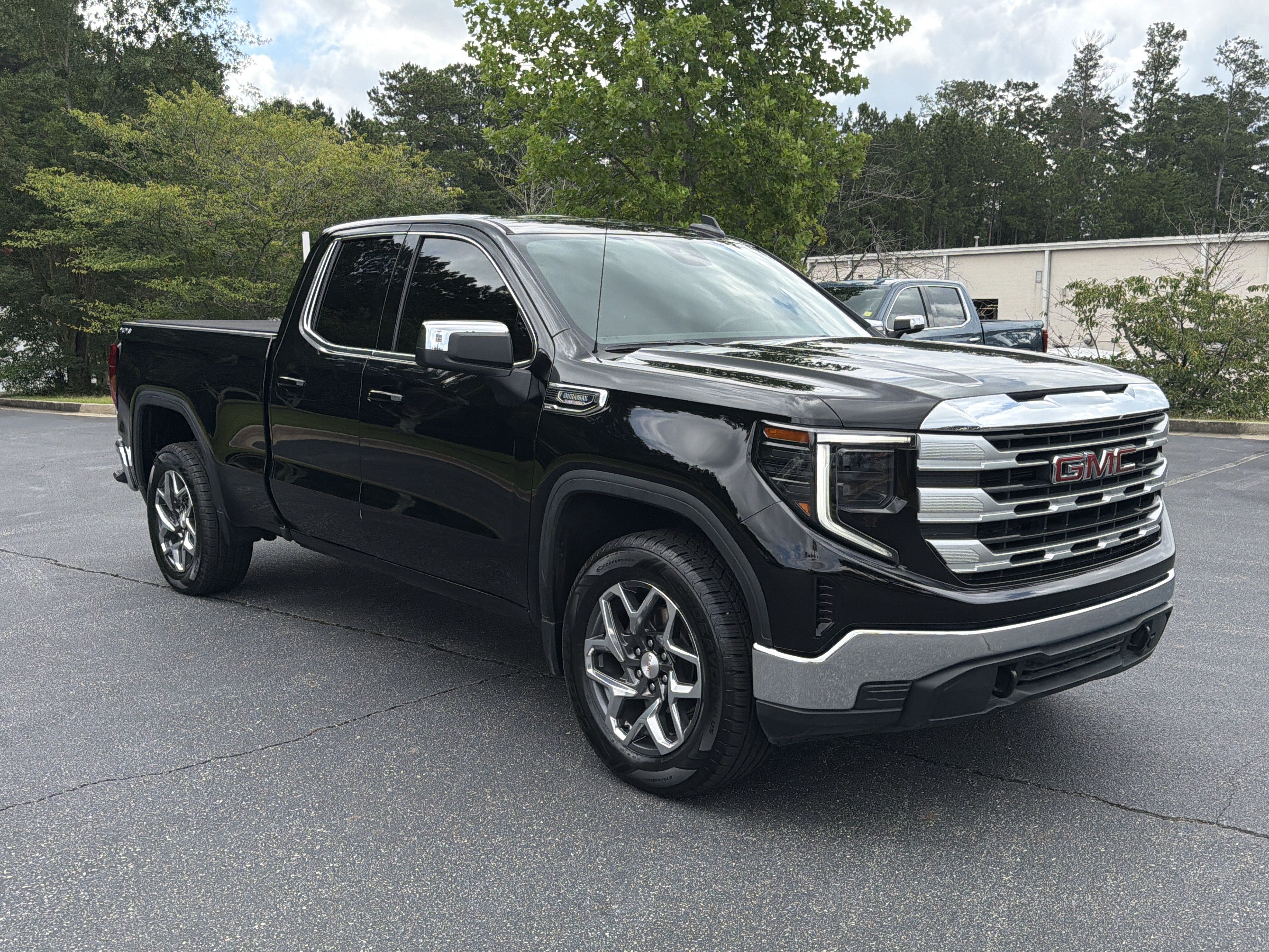 2023 GMC Sierra 1500 SLE