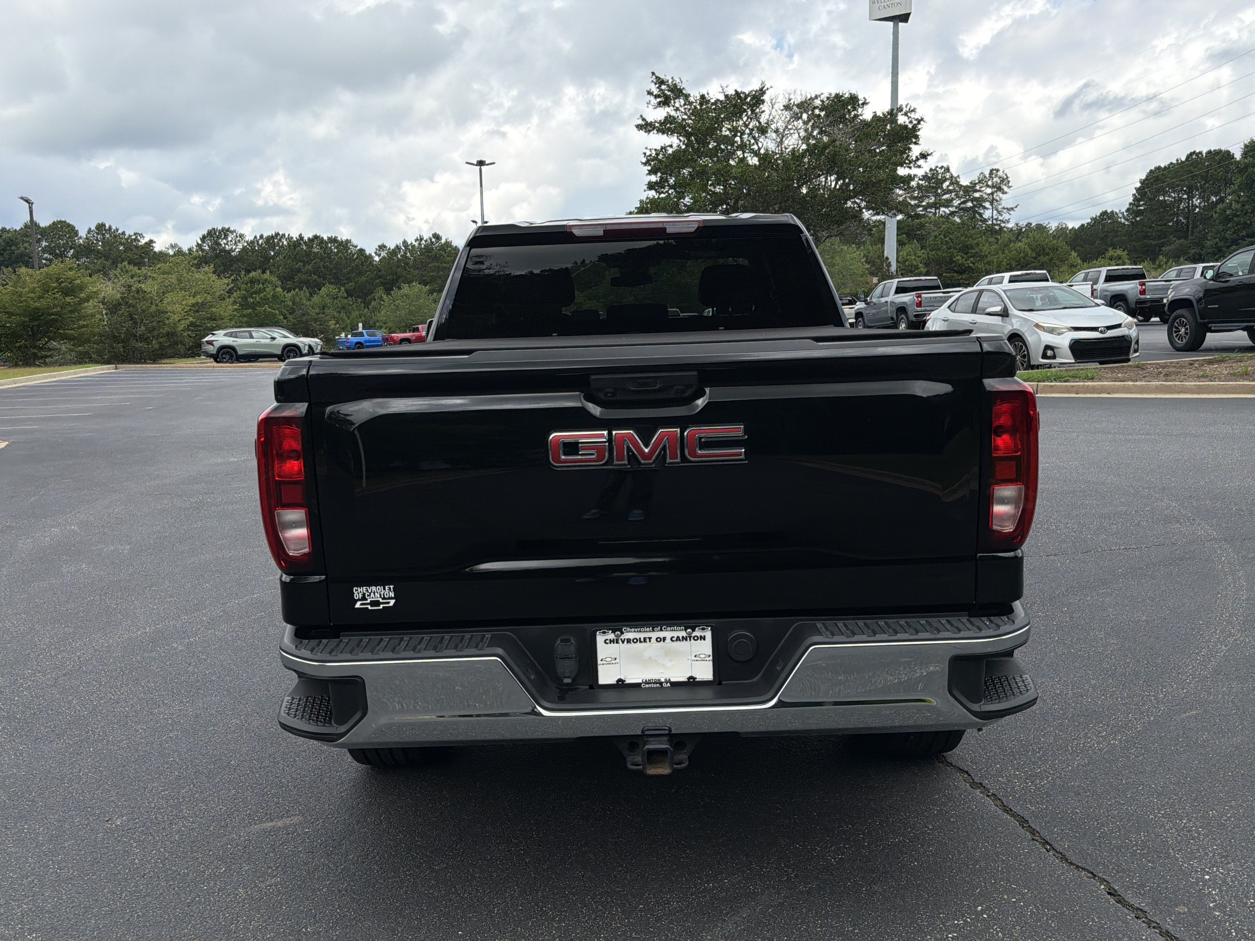 2023 GMC Sierra 1500 SLE