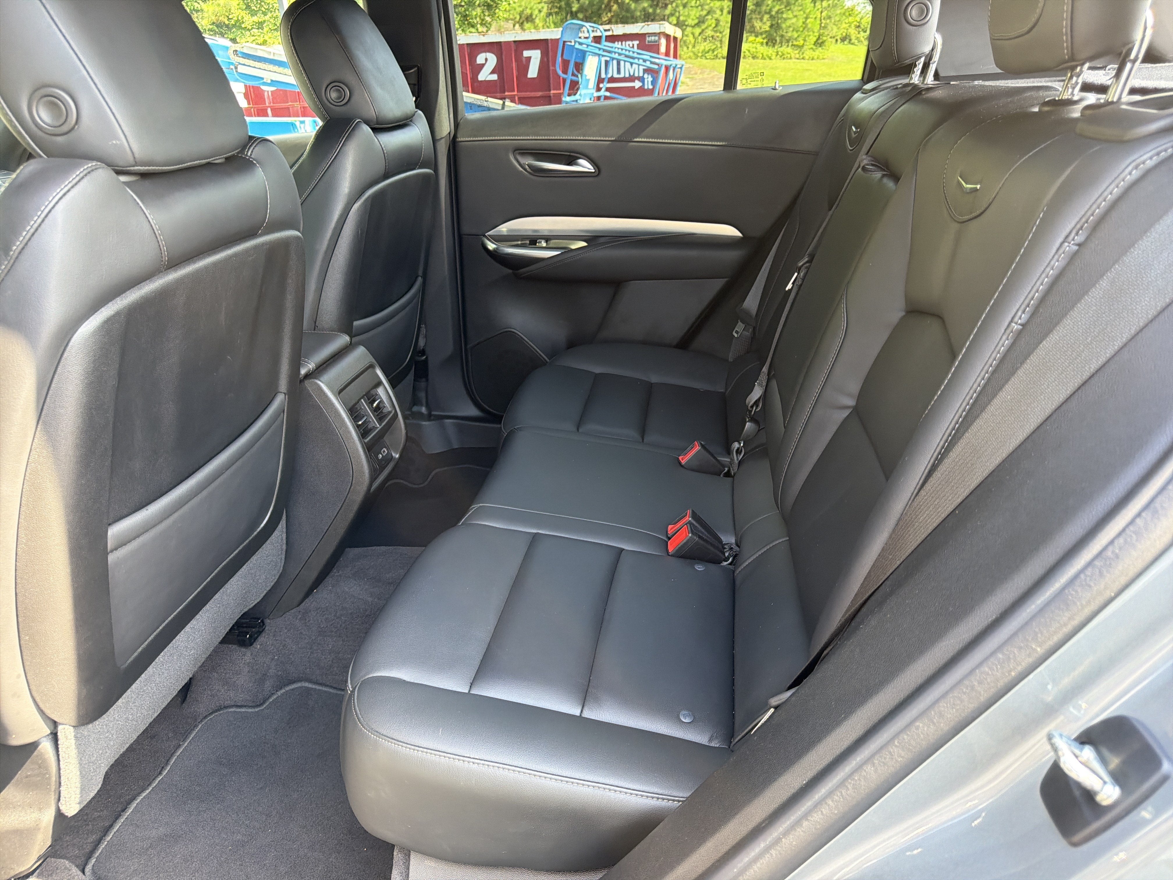 2023 Cadillac XT4 FWD Premium Luxury