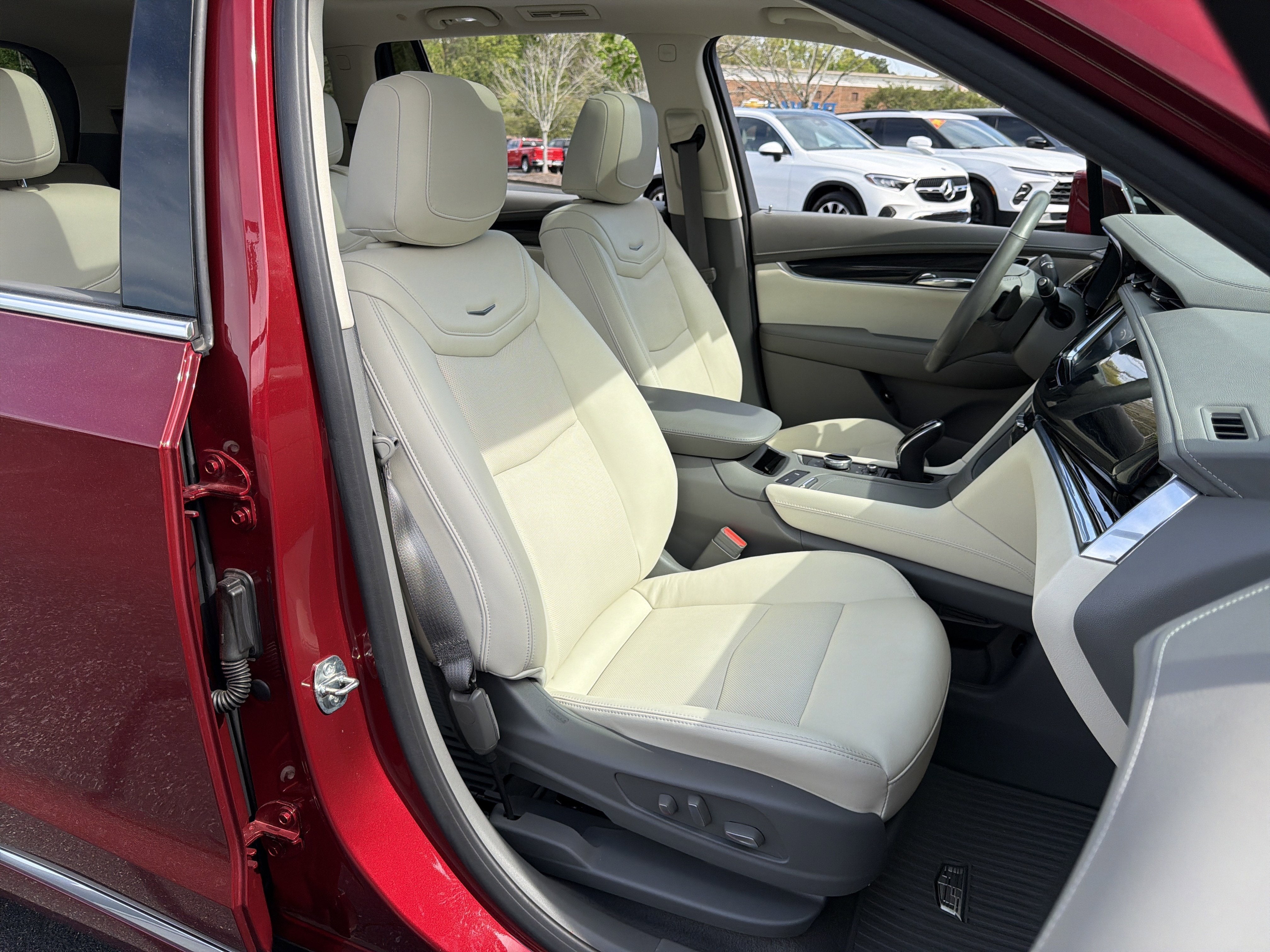 2020 Cadillac XT6 FWD Premium Luxury