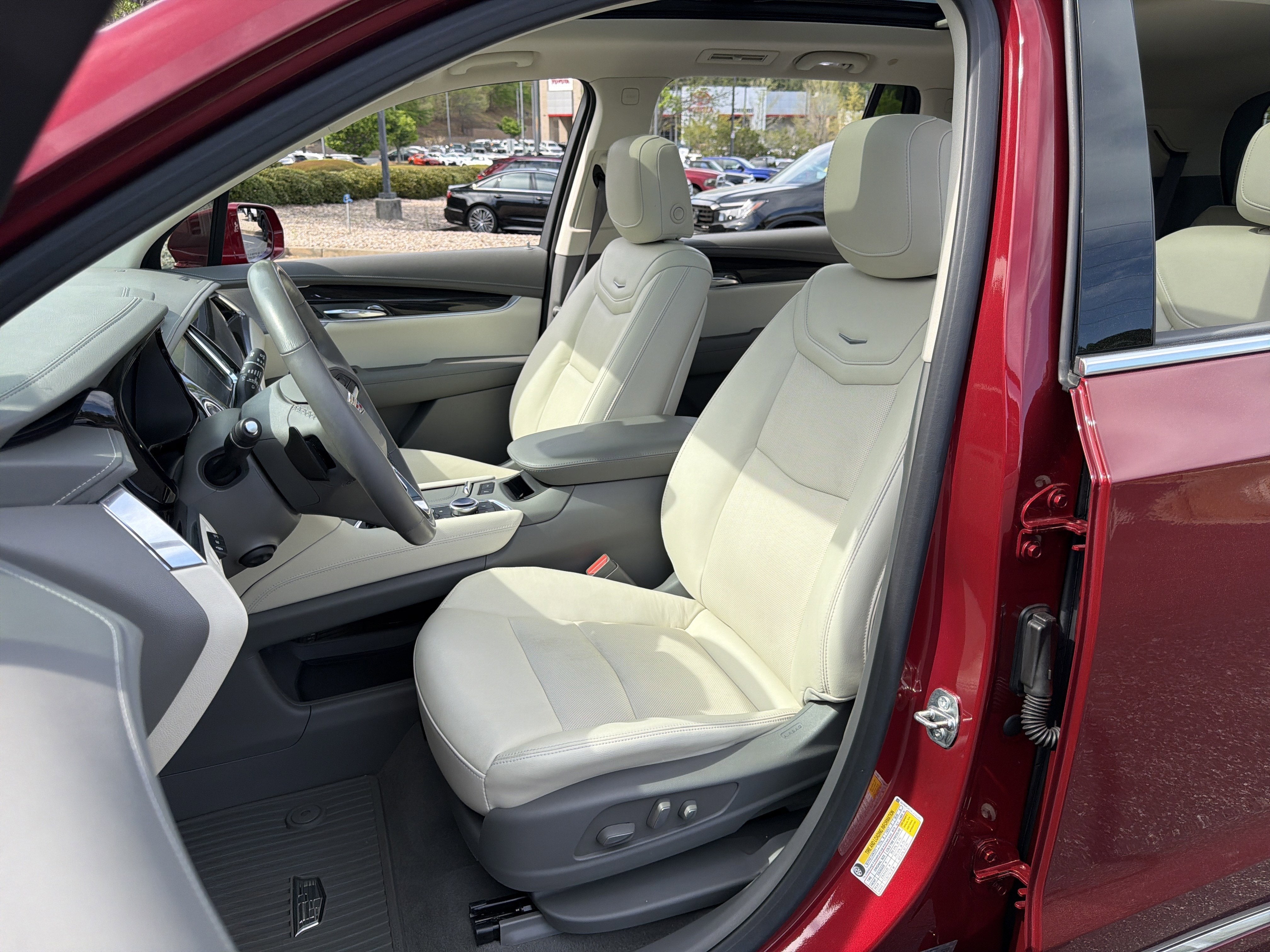 2020 Cadillac XT6 FWD Premium Luxury