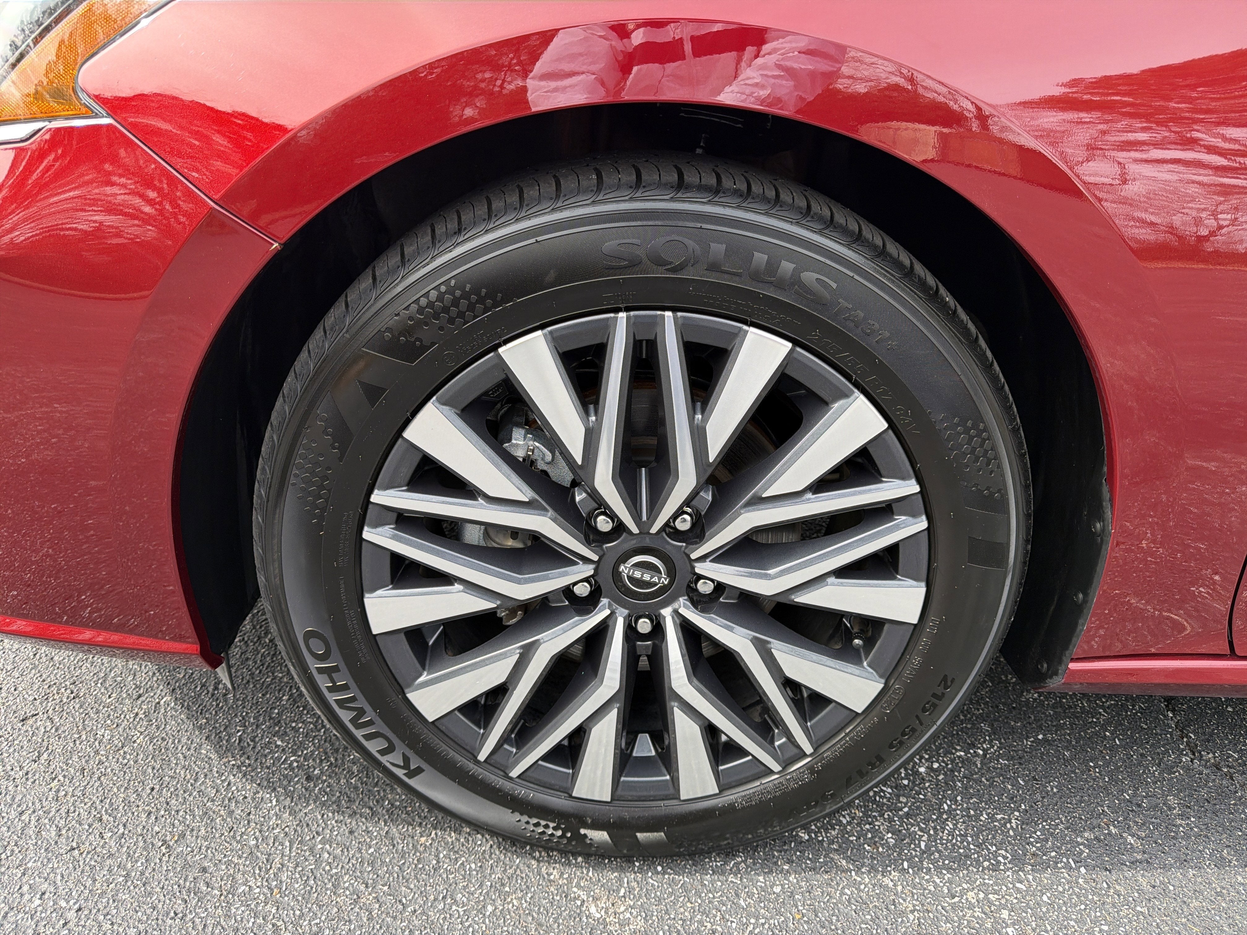 2025 Nissan Altima SV