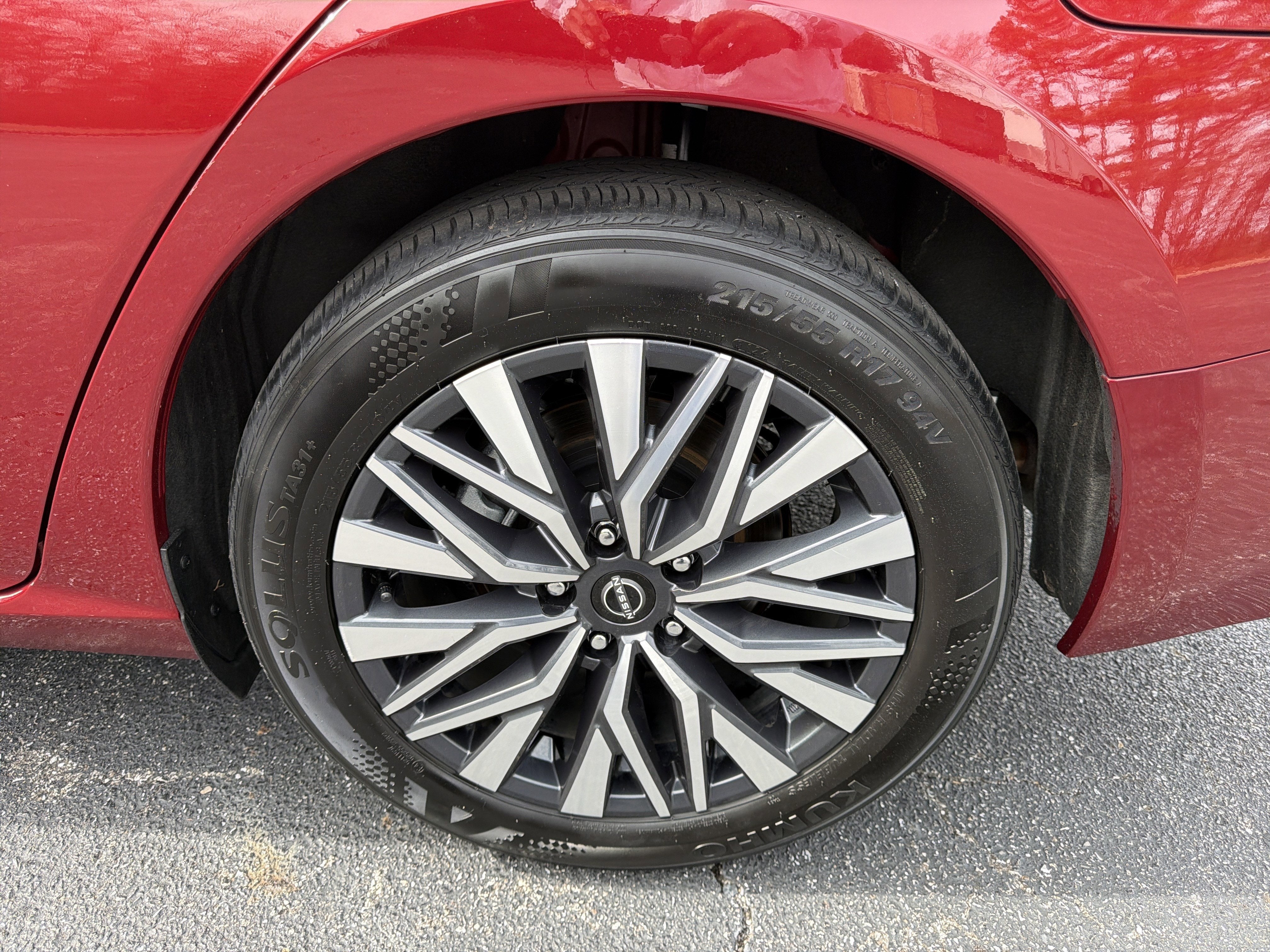 2025 Nissan Altima SV