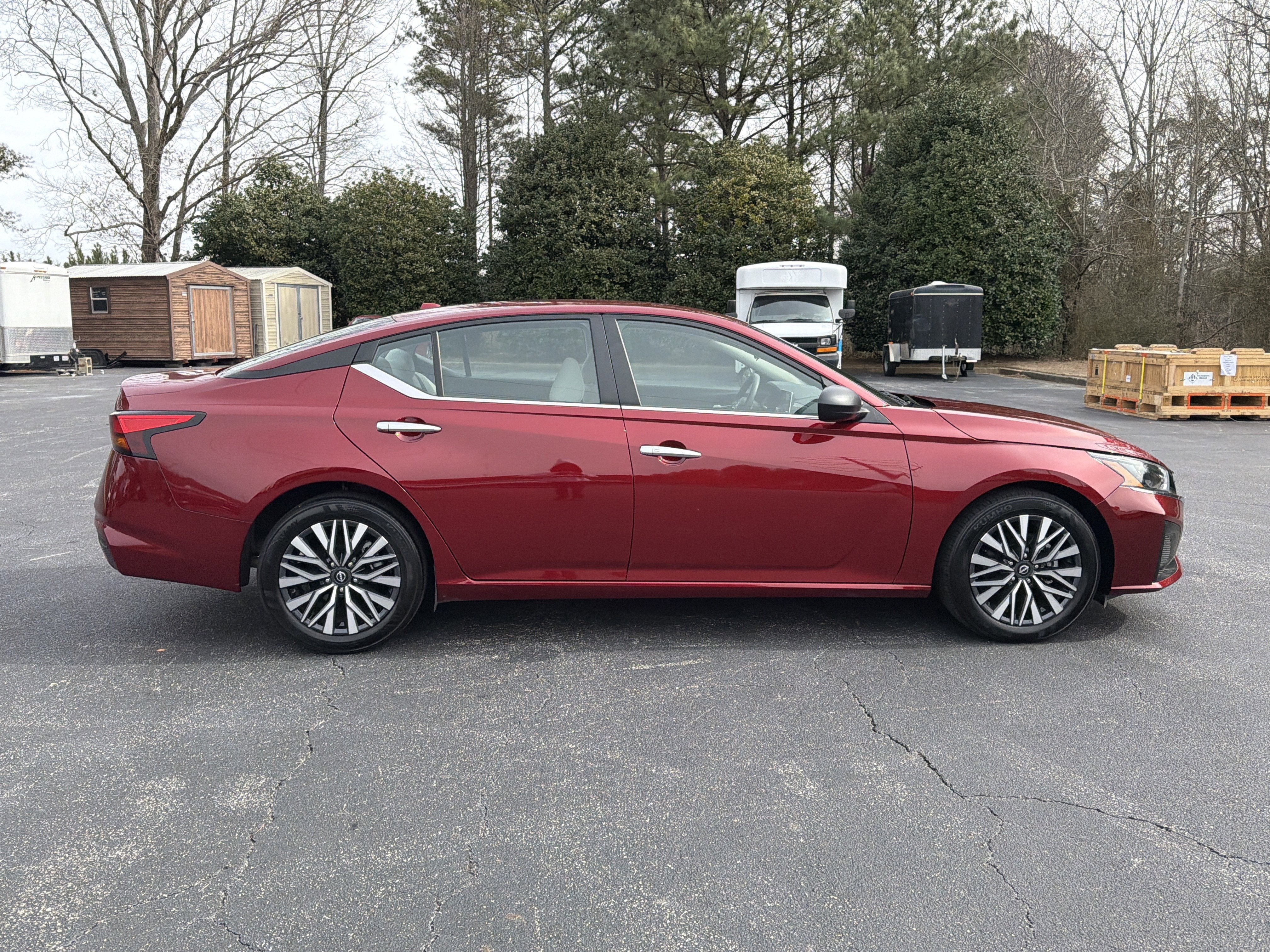 2025 Nissan Altima SV