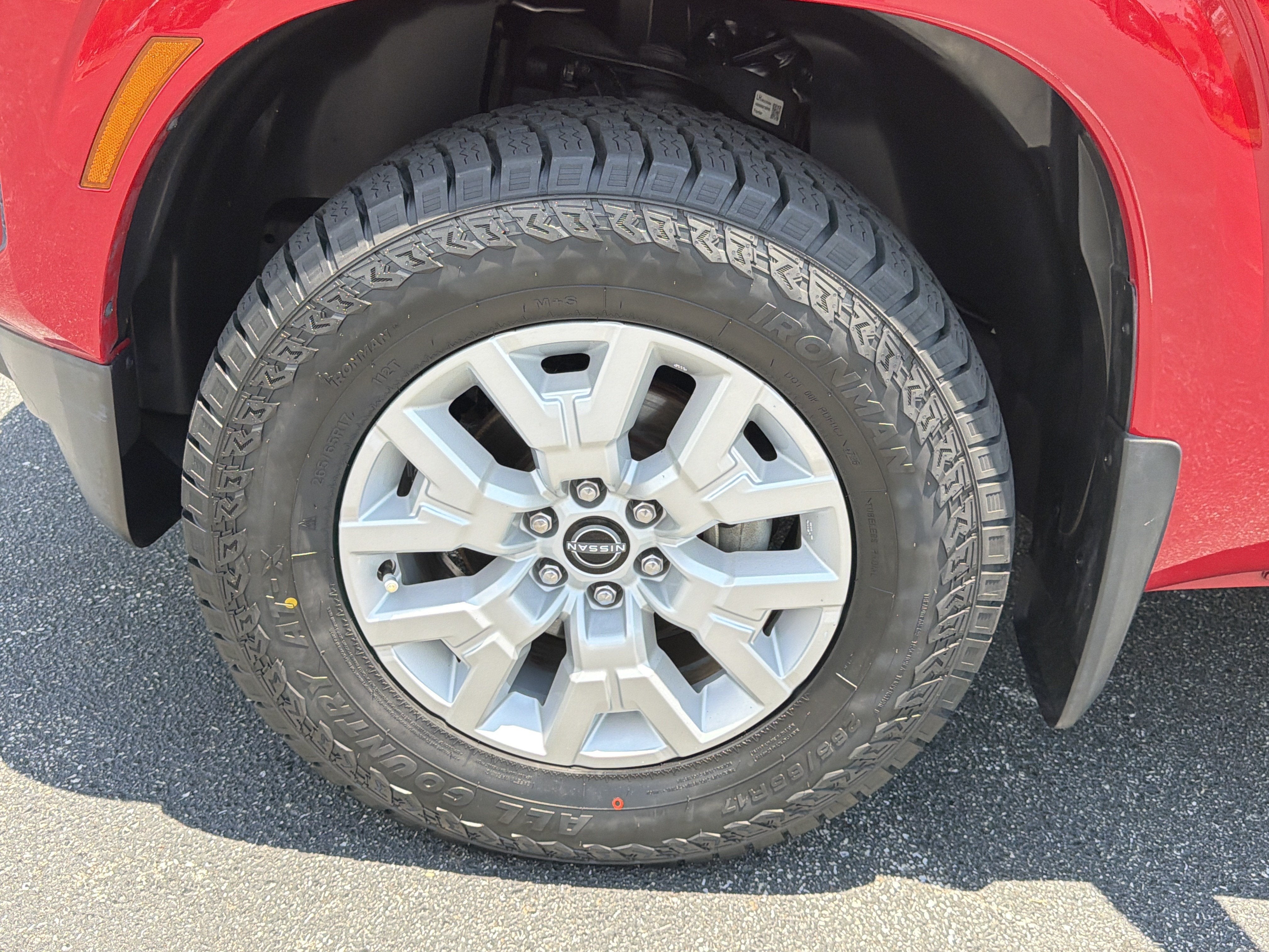 2022 Nissan Frontier SV