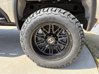 2026 Chevrolet Silverado 2500HD Custom