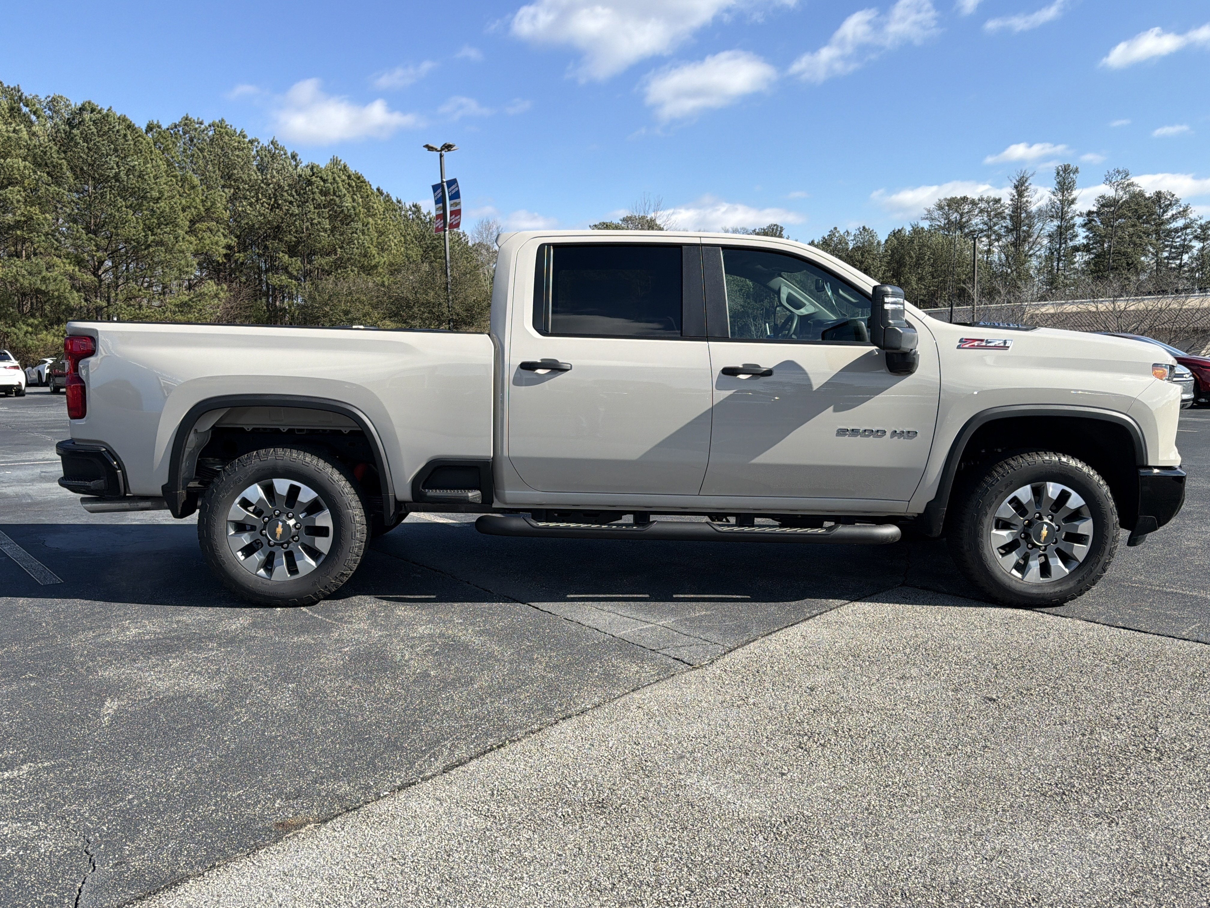 2026 Chevrolet Silverado 2500HD Custom