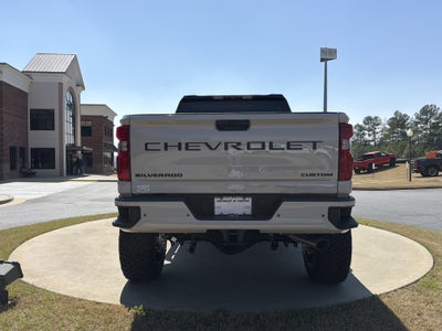 2026 Chevrolet Silverado 2500HD Custom