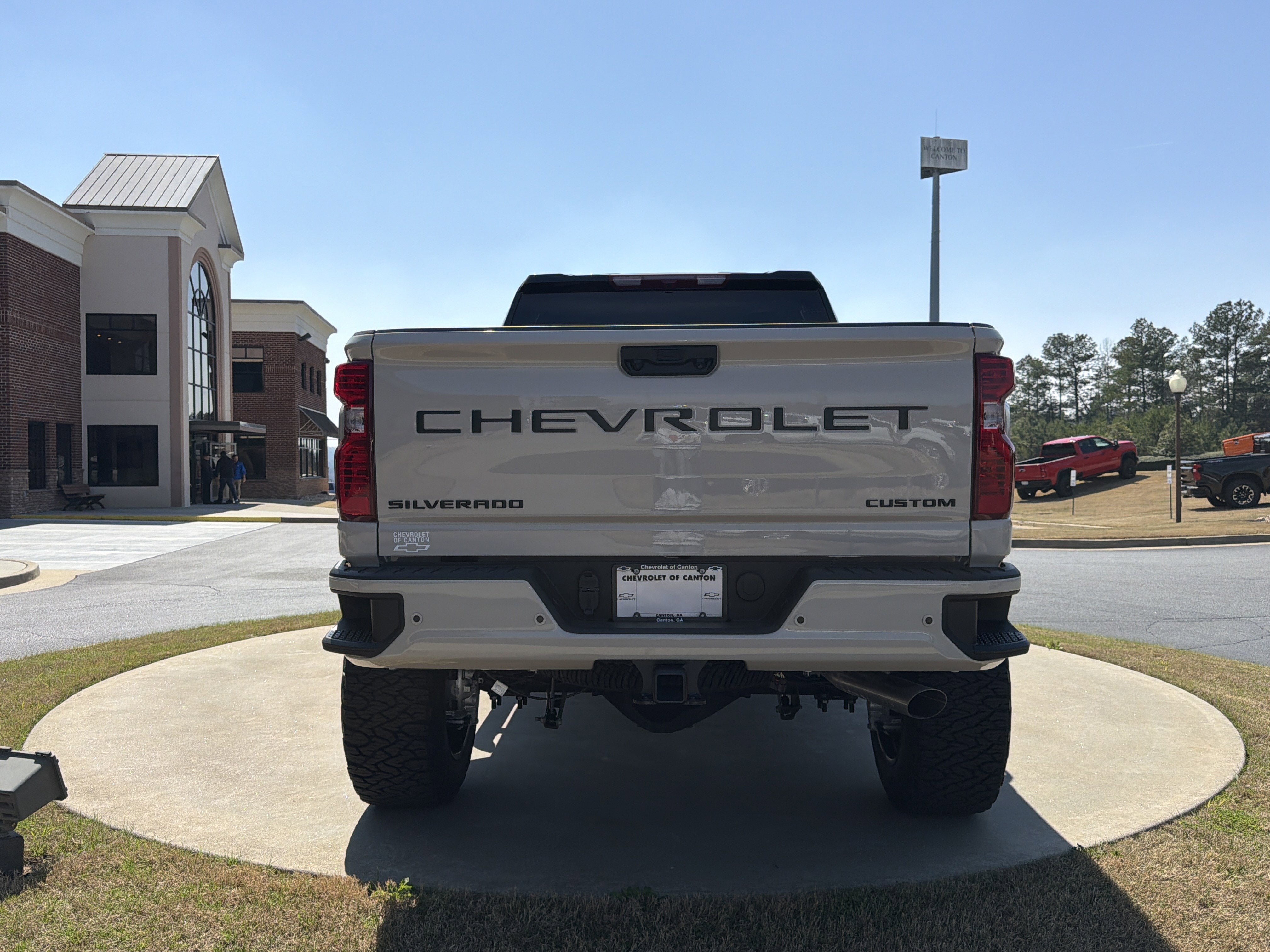 2026 Chevrolet Silverado 2500HD Custom