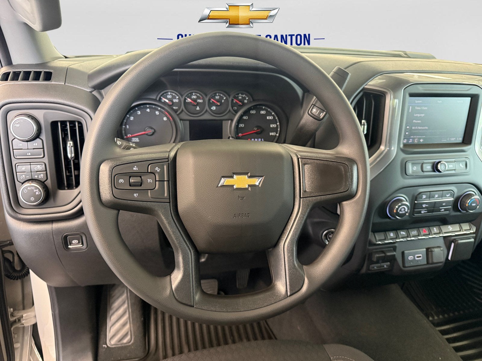 2026 Chevrolet Silverado 2500HD Custom