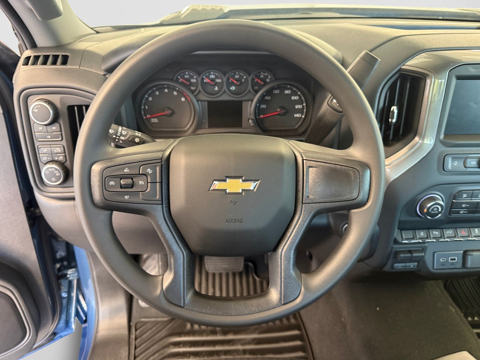 2026 Chevrolet Silverado 2500HD Custom