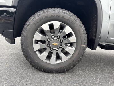 2026 Chevrolet Silverado 2500HD Custom