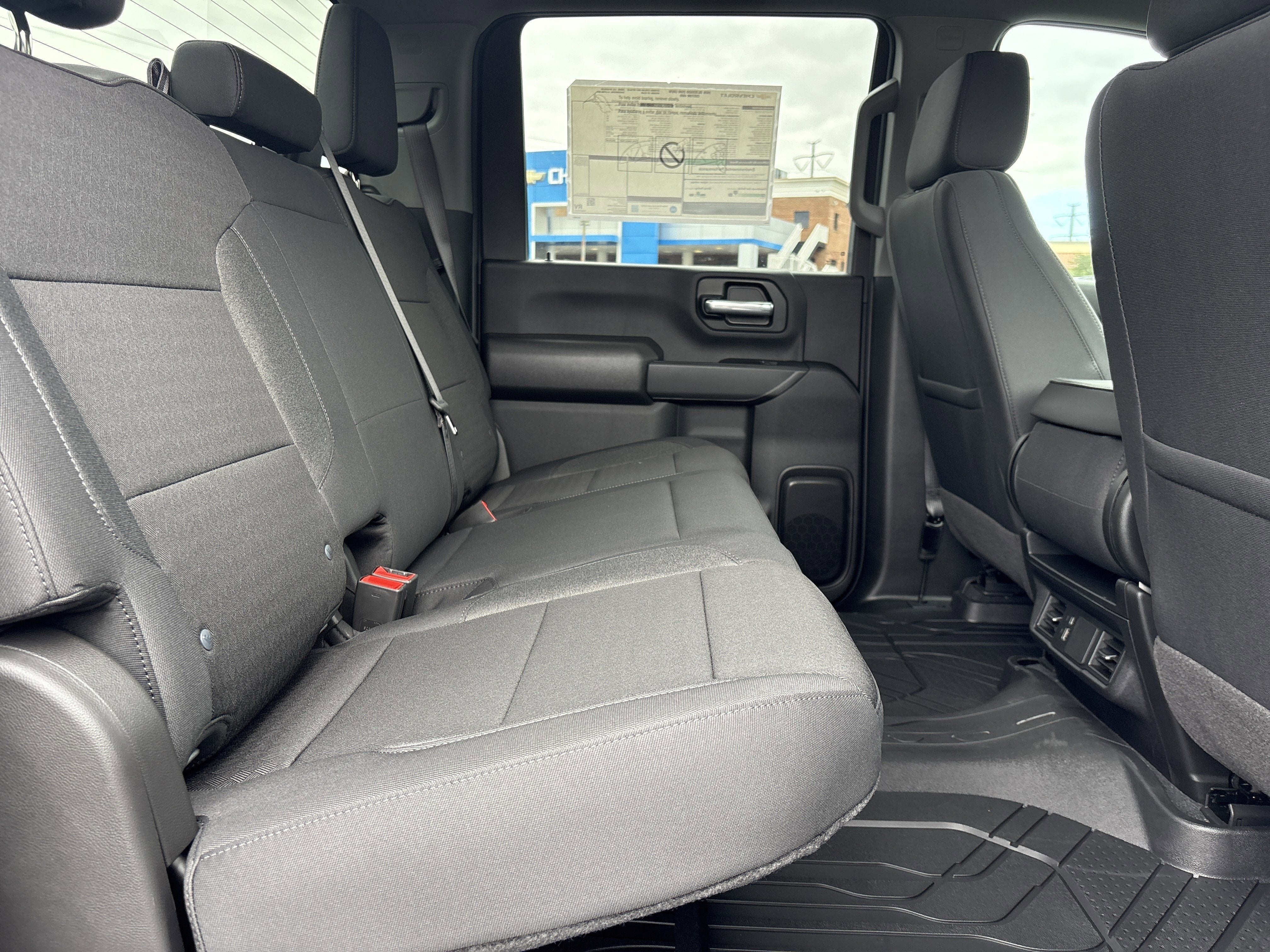 2026 Chevrolet Silverado 2500HD Custom