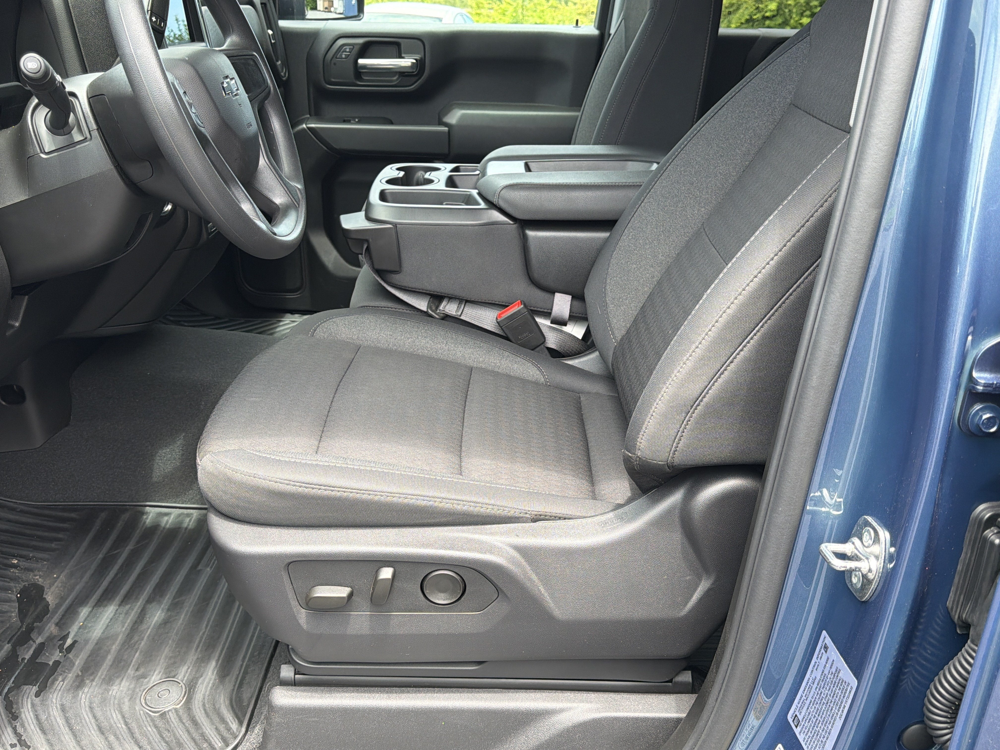 2026 Chevrolet Silverado 2500HD Custom