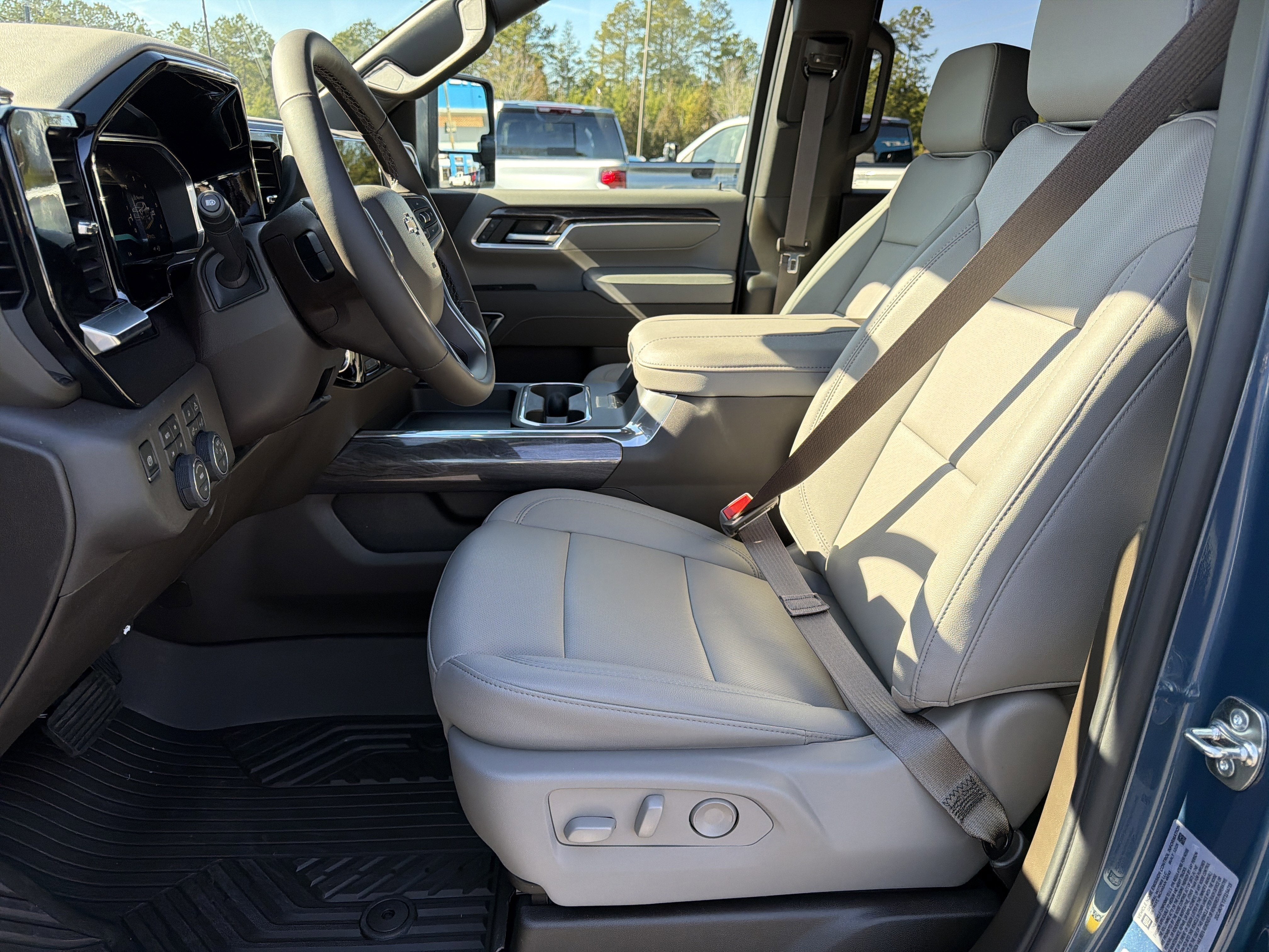 2026 Chevrolet Silverado 2500HD LTZ