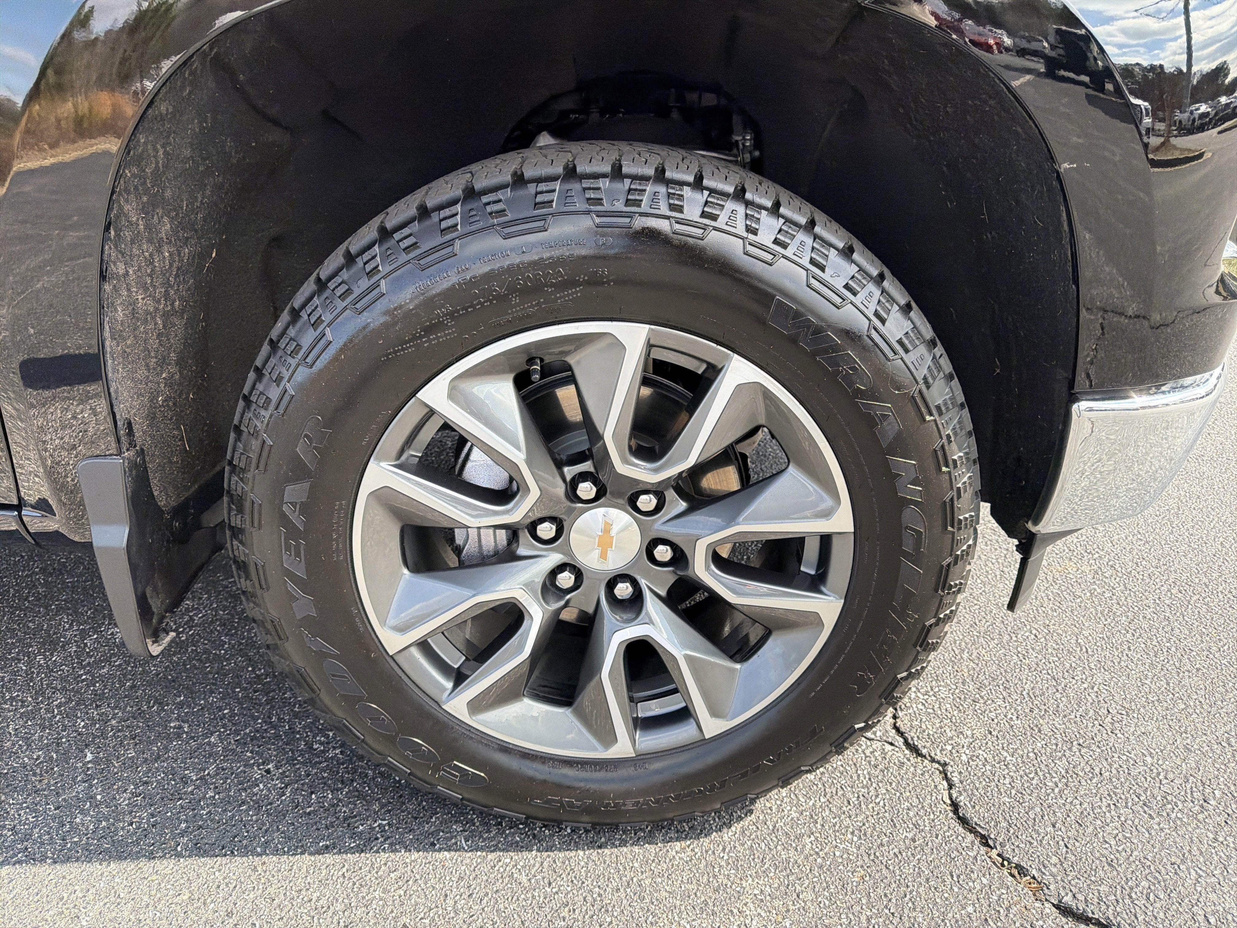 2025 Chevrolet Silverado 1500 LT