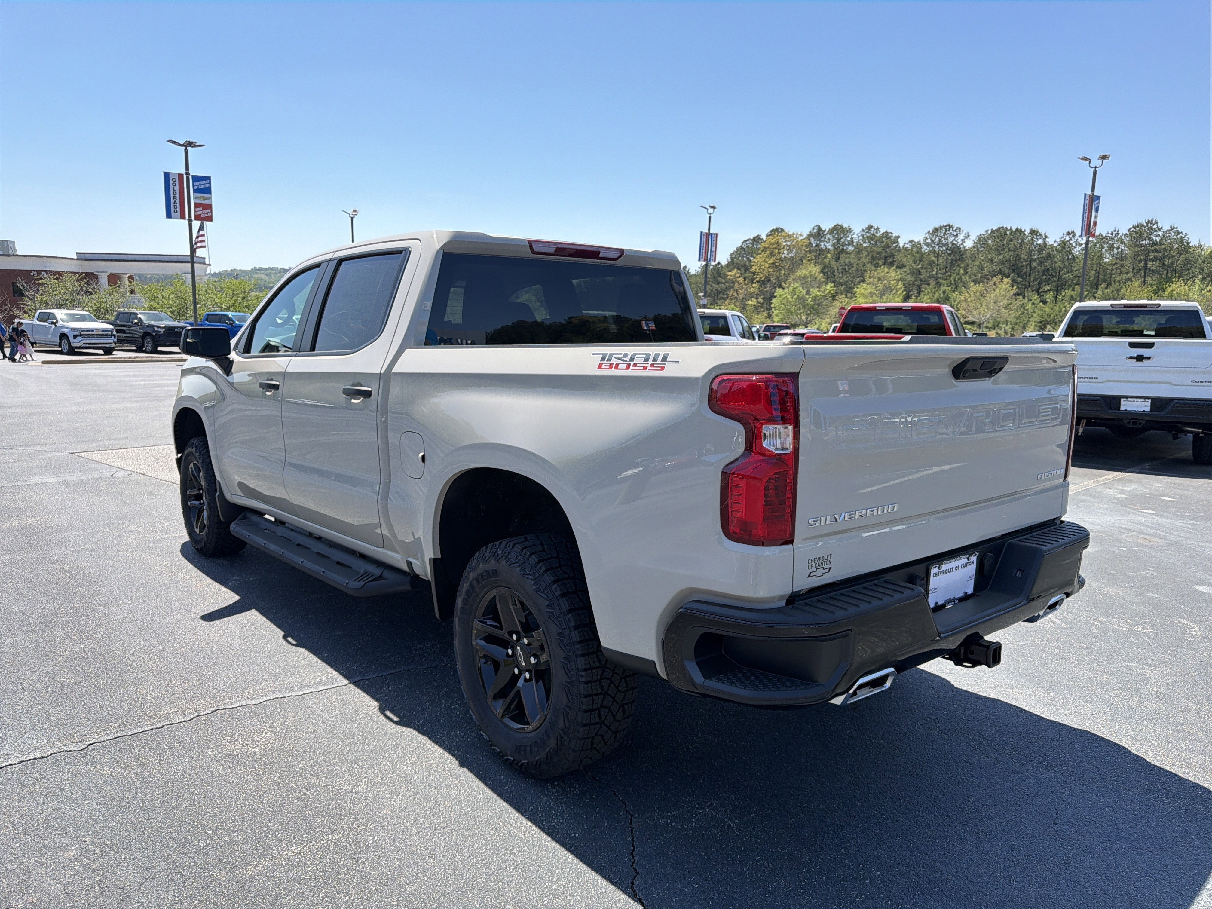 2026 Chevrolet Silverado 1500 Custom Trail Boss