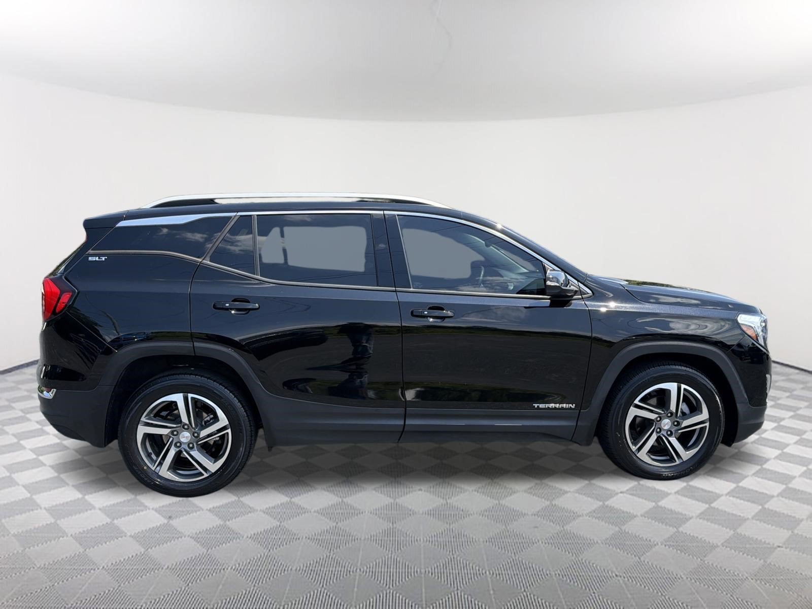 2021 GMC Terrain SLT