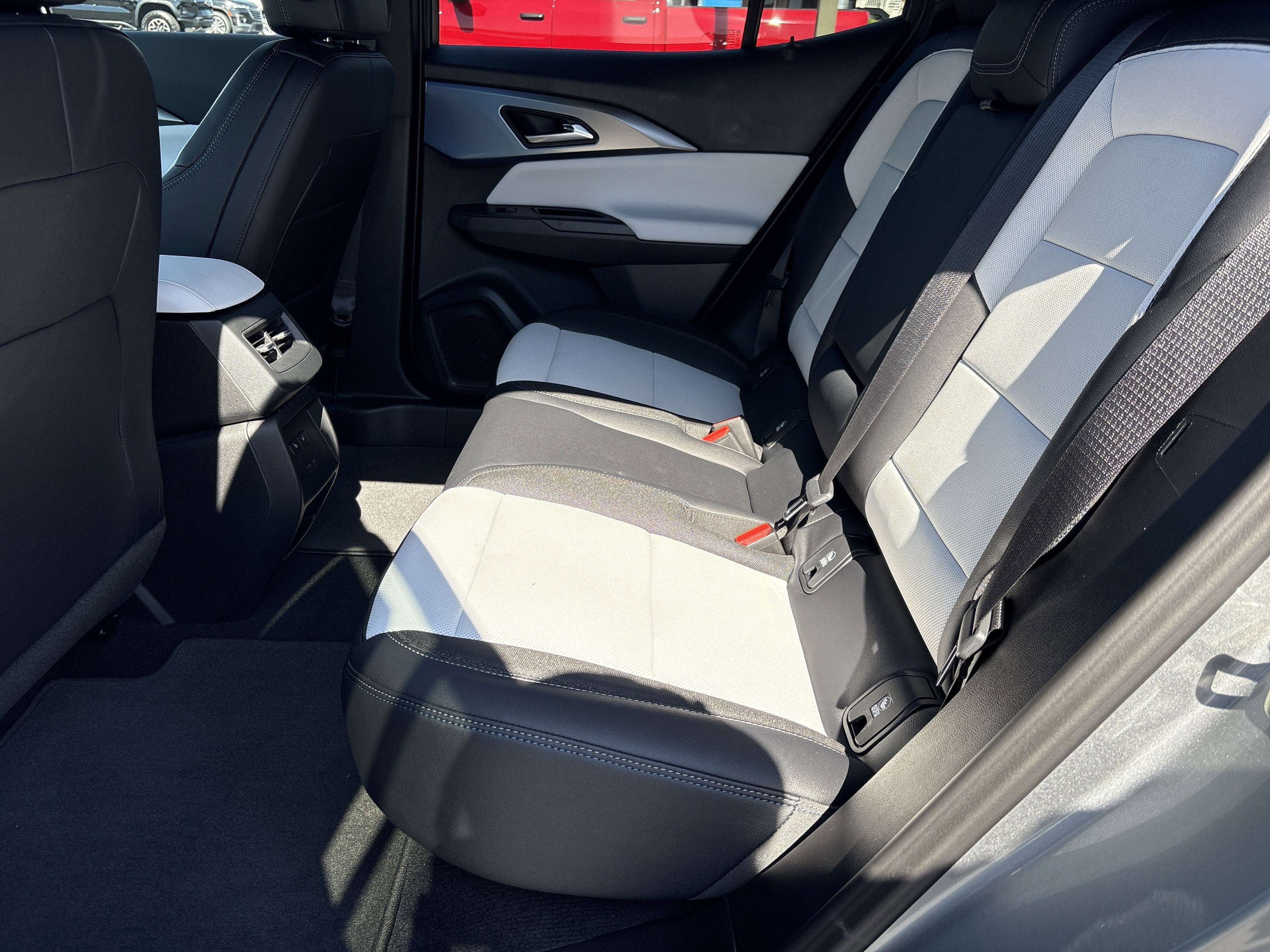 2026 Chevrolet Equinox EV LT2 w/PDE