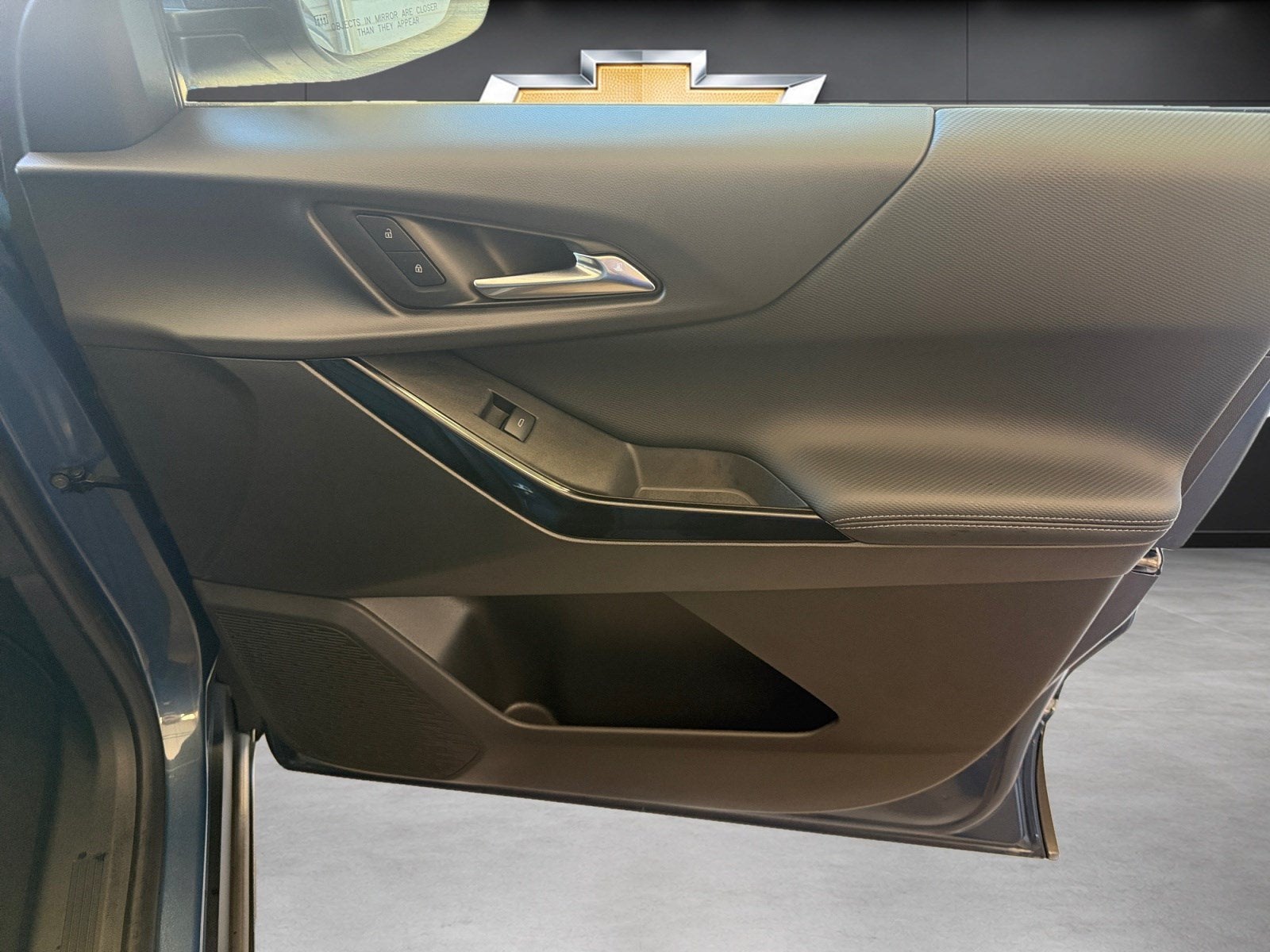 2027 Chevrolet Equinox FWD LT