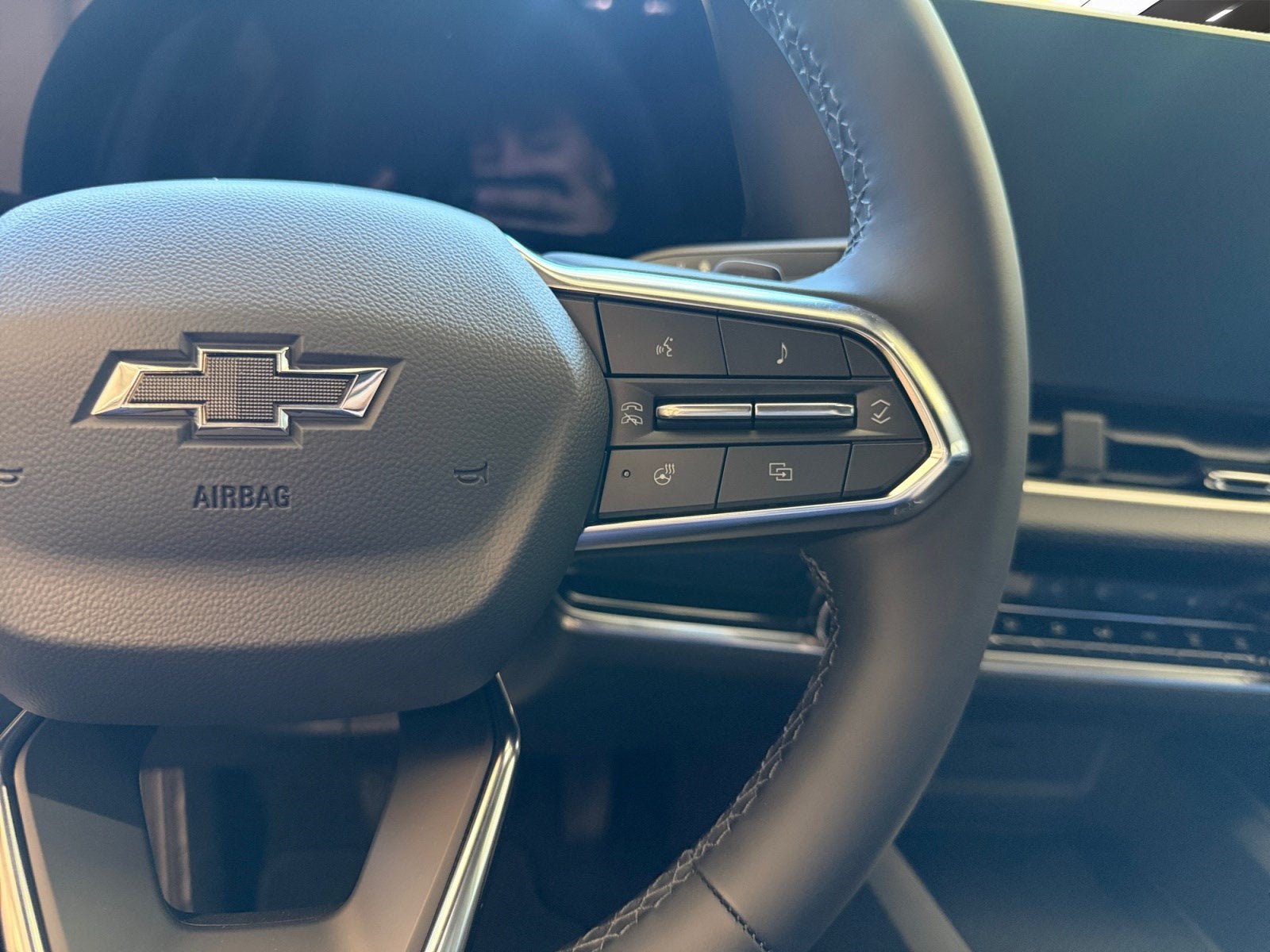 2027 Chevrolet Equinox FWD LT