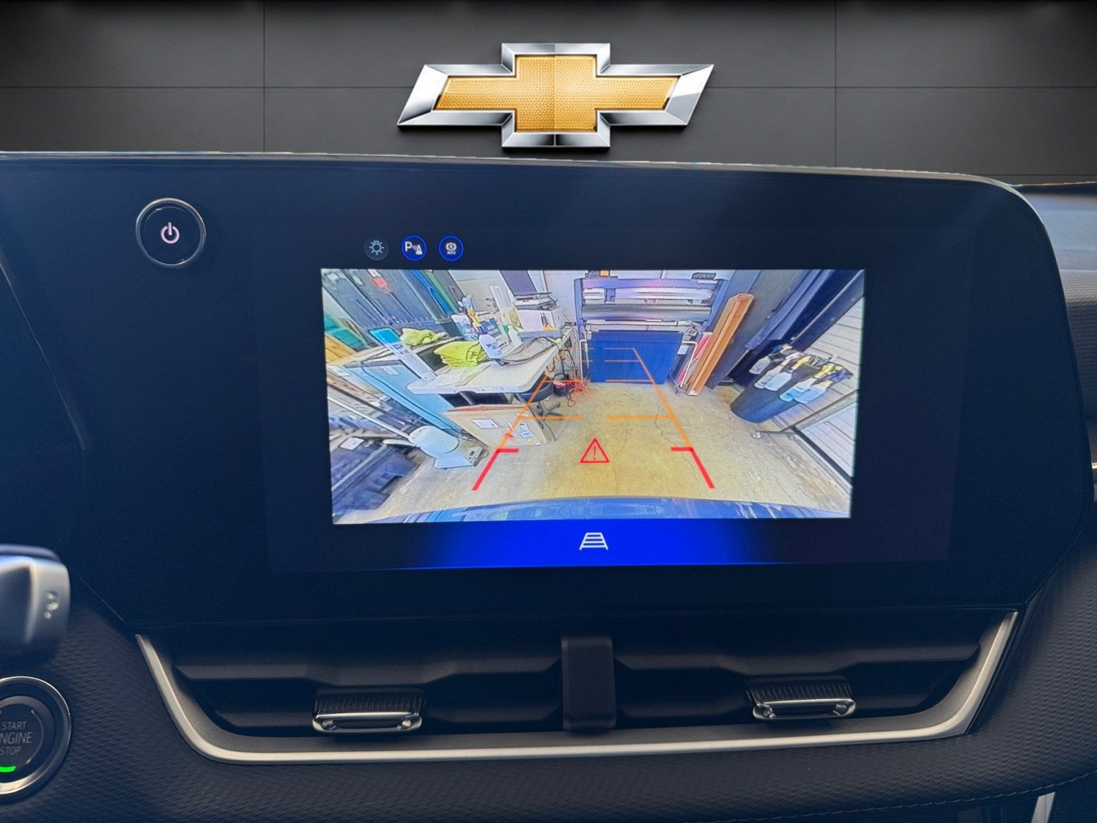 2027 Chevrolet Equinox FWD LT