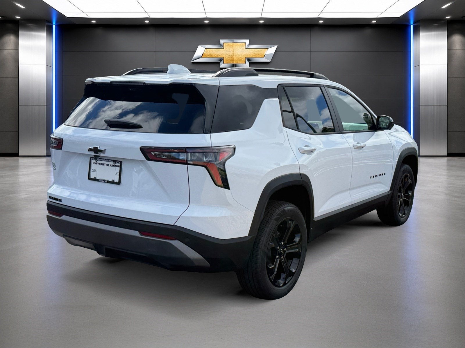 2027 Chevrolet Equinox FWD LT