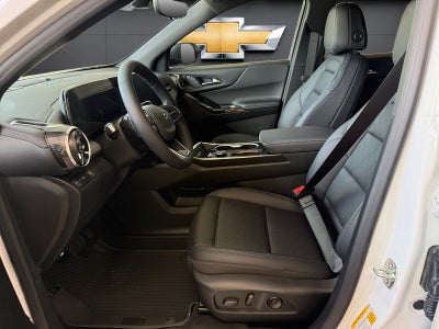 2027 Chevrolet Equinox FWD LT