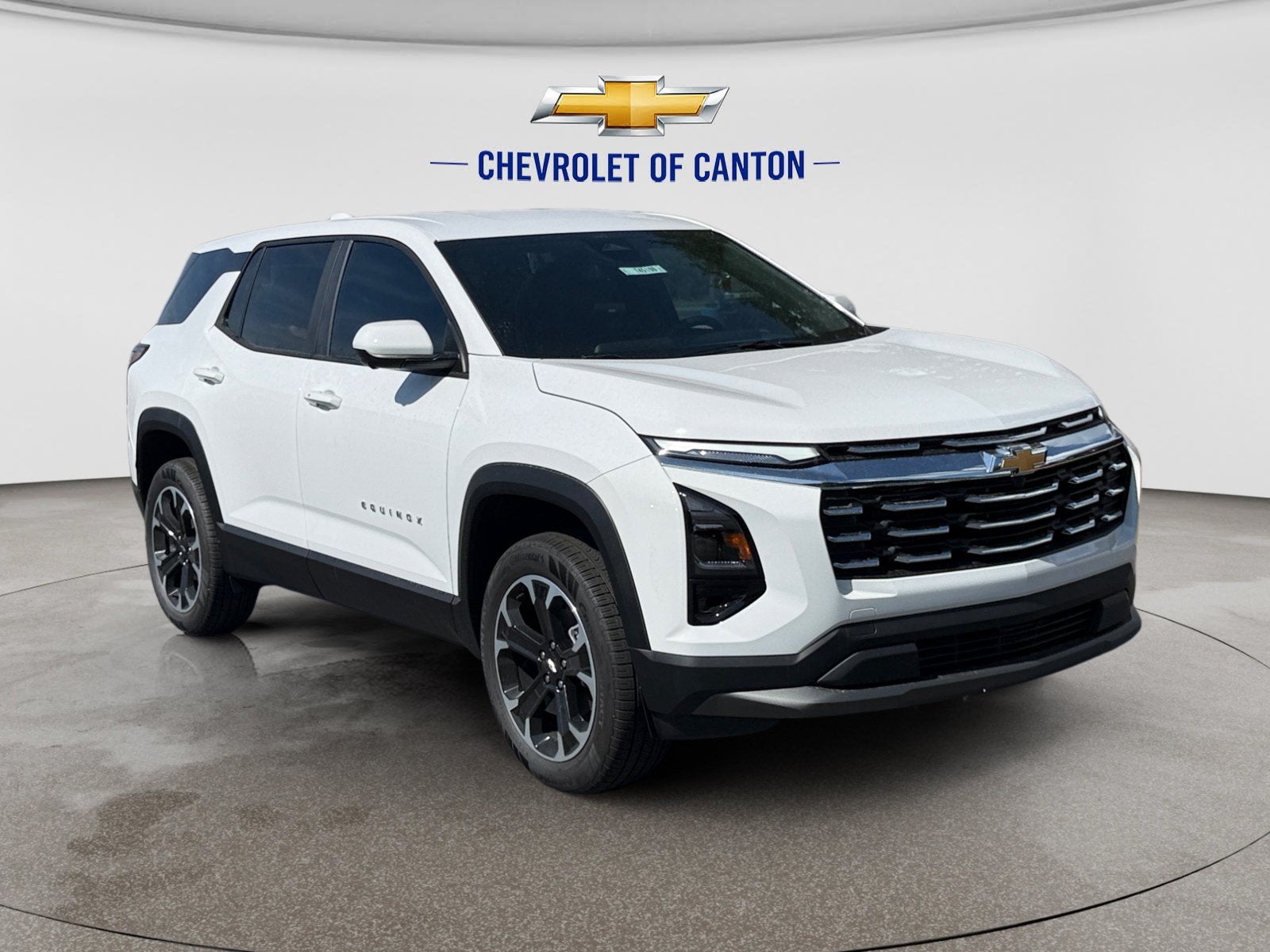 2027 Chevrolet Equinox FWD LT