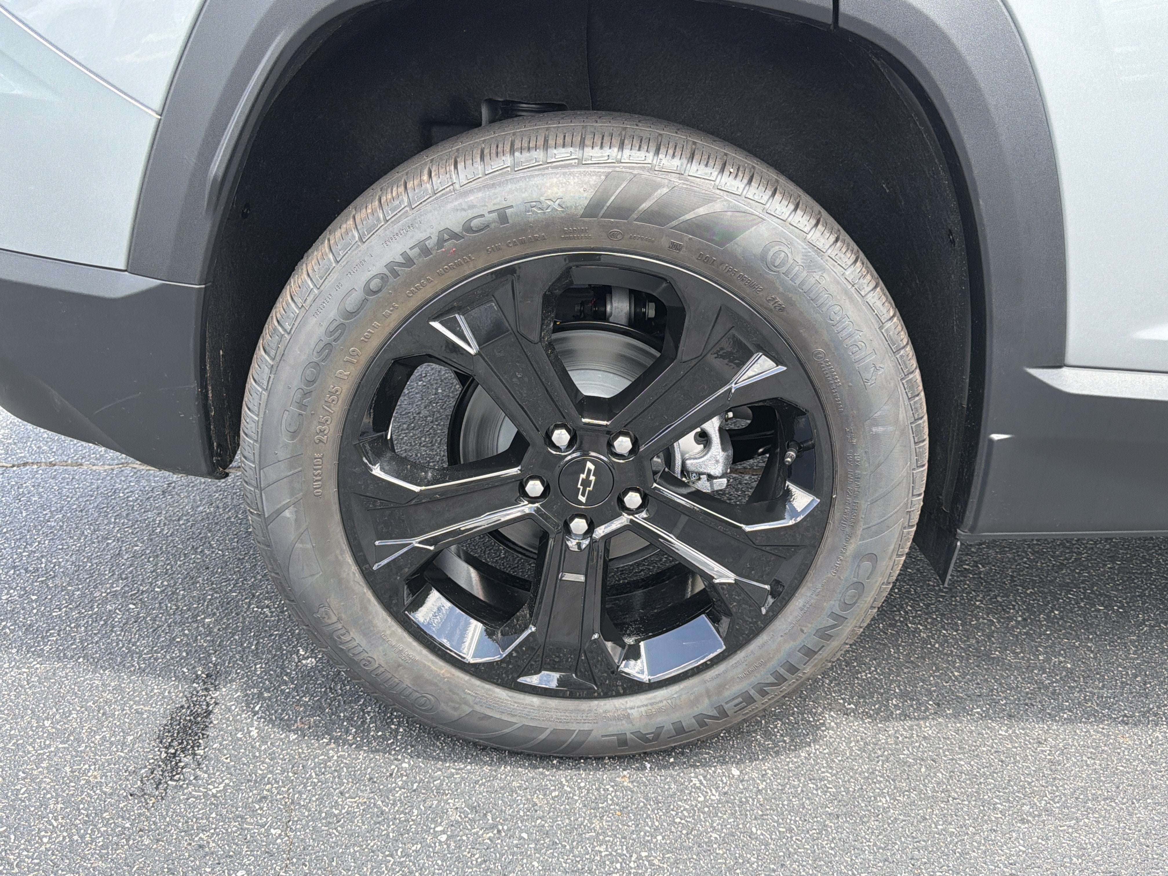 2027 Chevrolet Equinox FWD LT